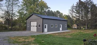 Polebarn