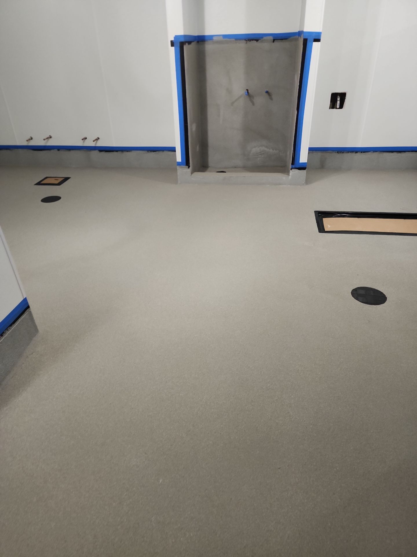 Tulio's Restaurant by Seamless Surfaces