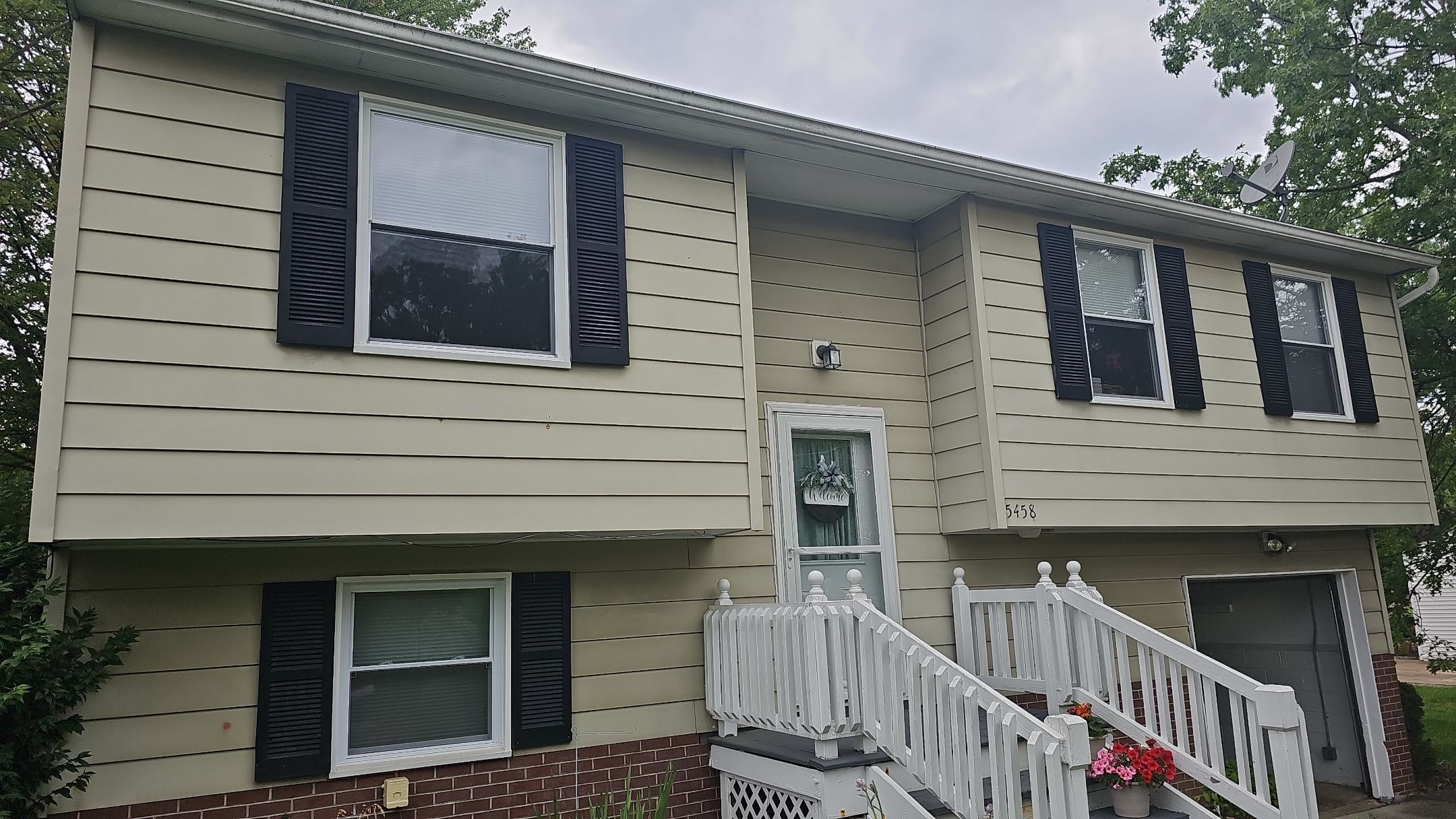 Polaris HomeView, Color: Slate Blue by Eagle Eye Roofing