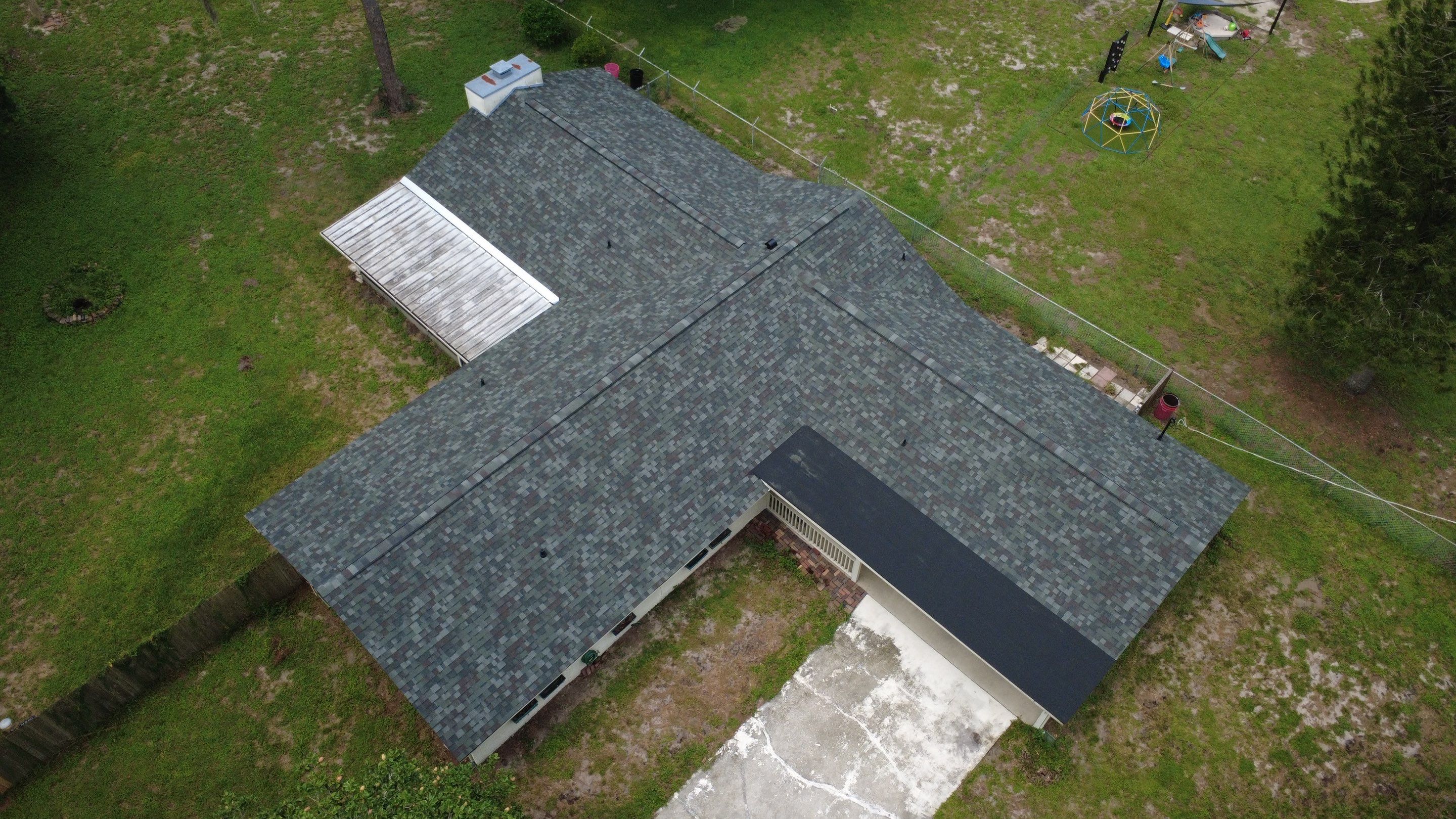 Roof replacement in Lutz, FL by Steadfast Roofing 