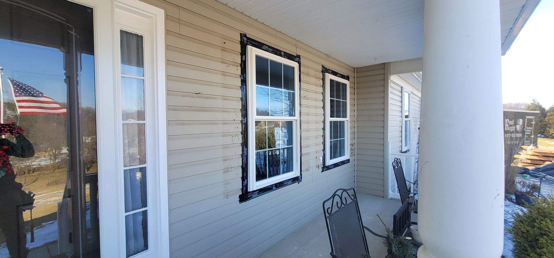 Provia Windows & CertainTeed Siding by Roof Right Inc