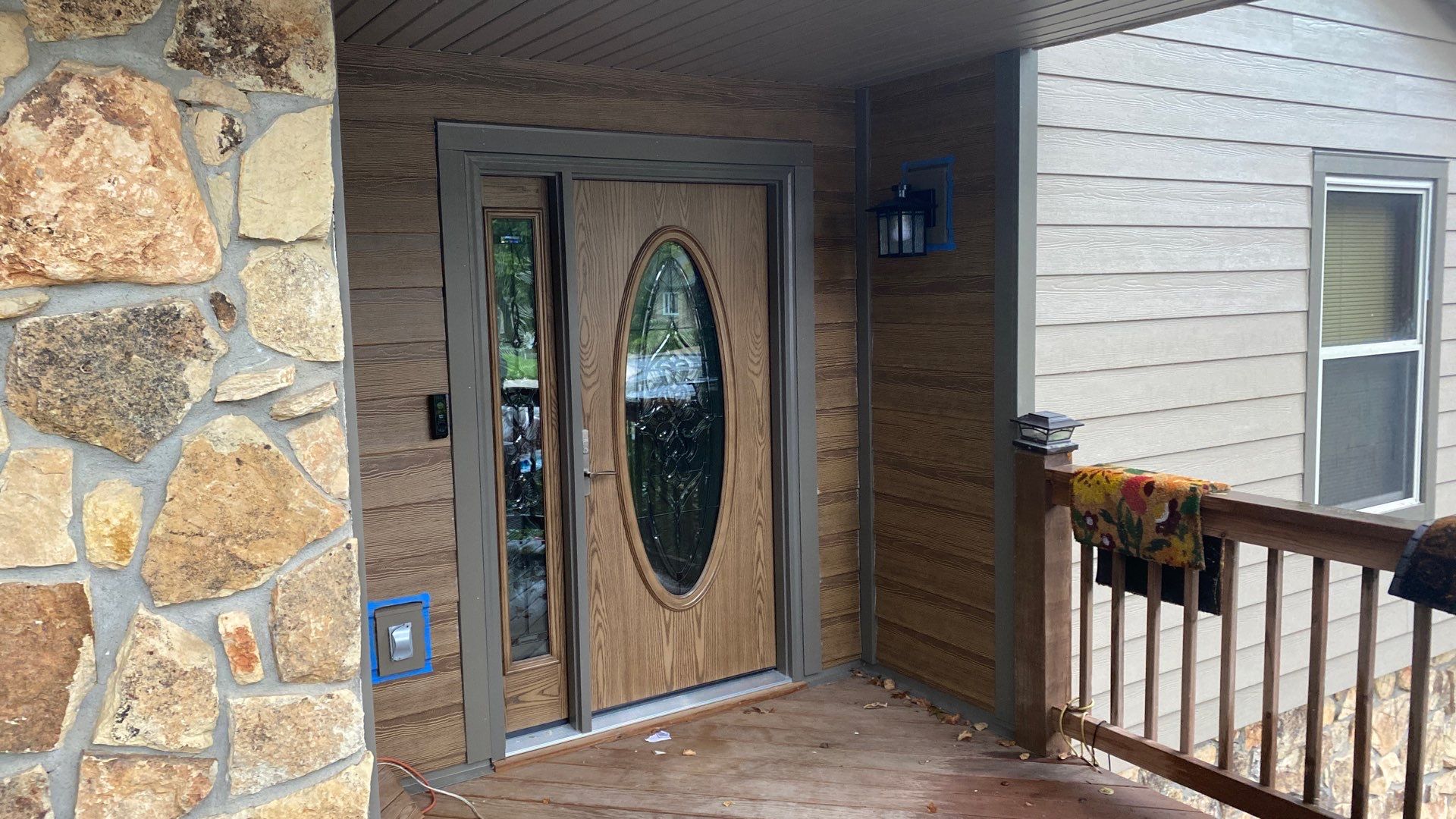 James Hardie Lap Siding and Exterior Renovation in Bellevue by Carps Complete Exteriors 