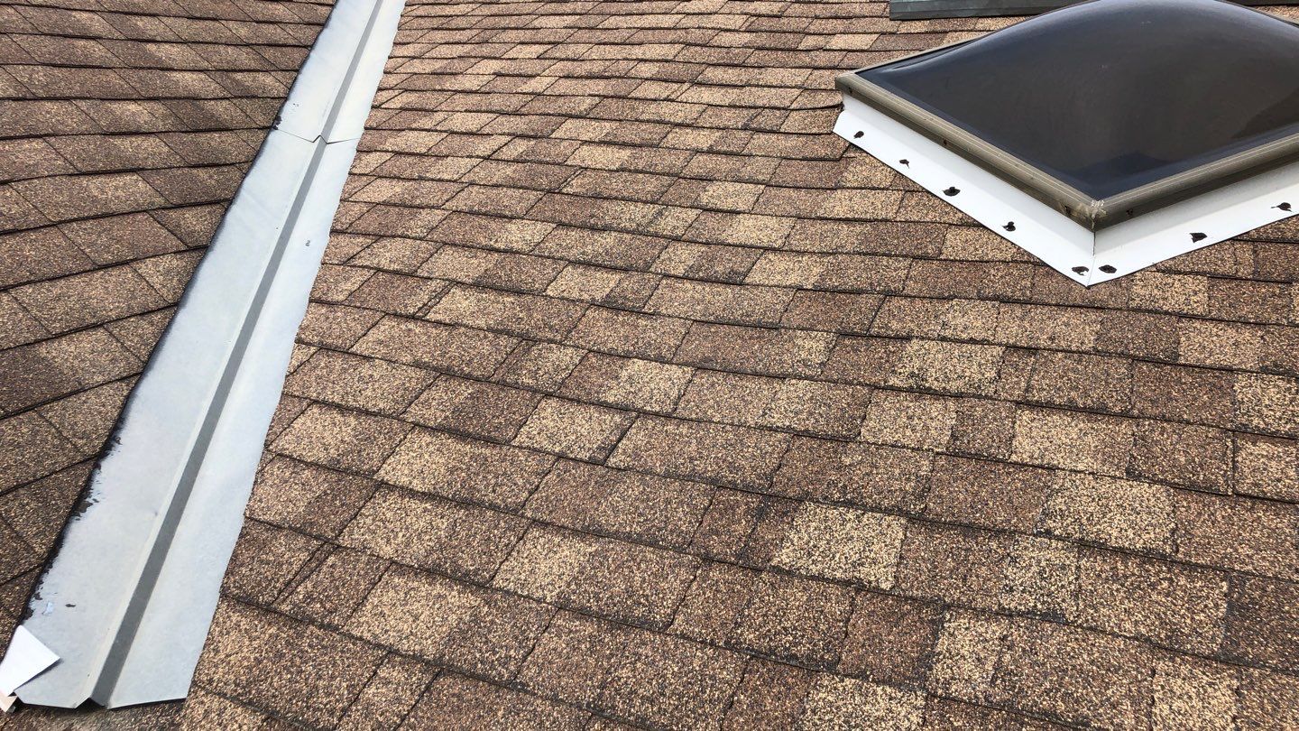 Hail Damage Re-roof in Omaha, NE by White Castle Roofing