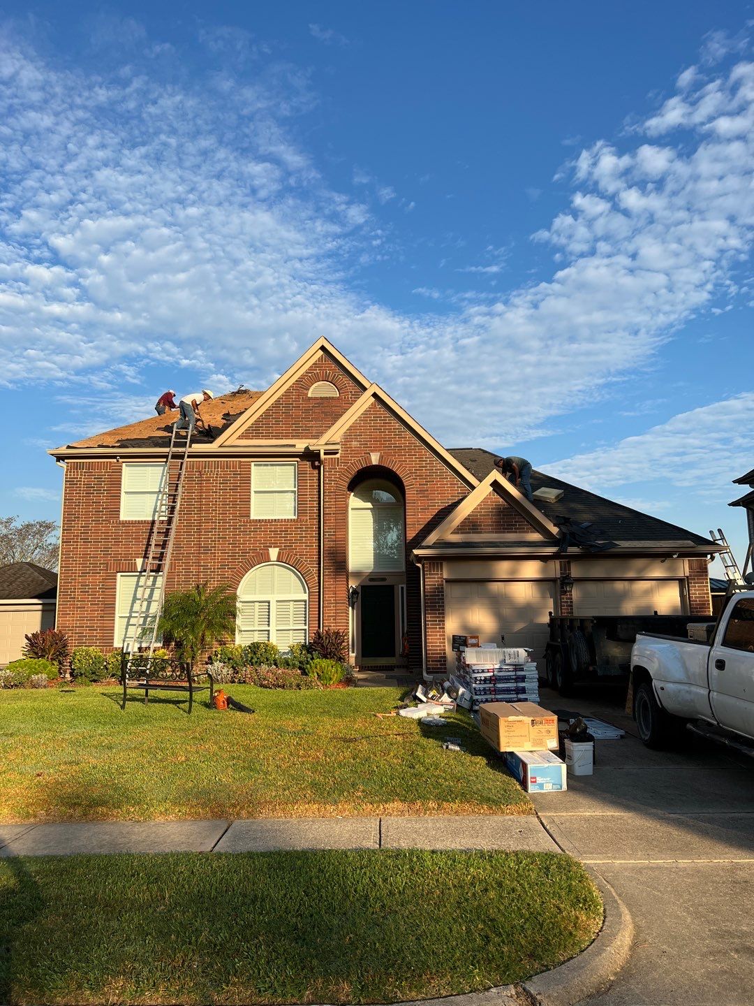 Residential Roof Replacement in Friendswood, Tx  by Elite Roofing LLC