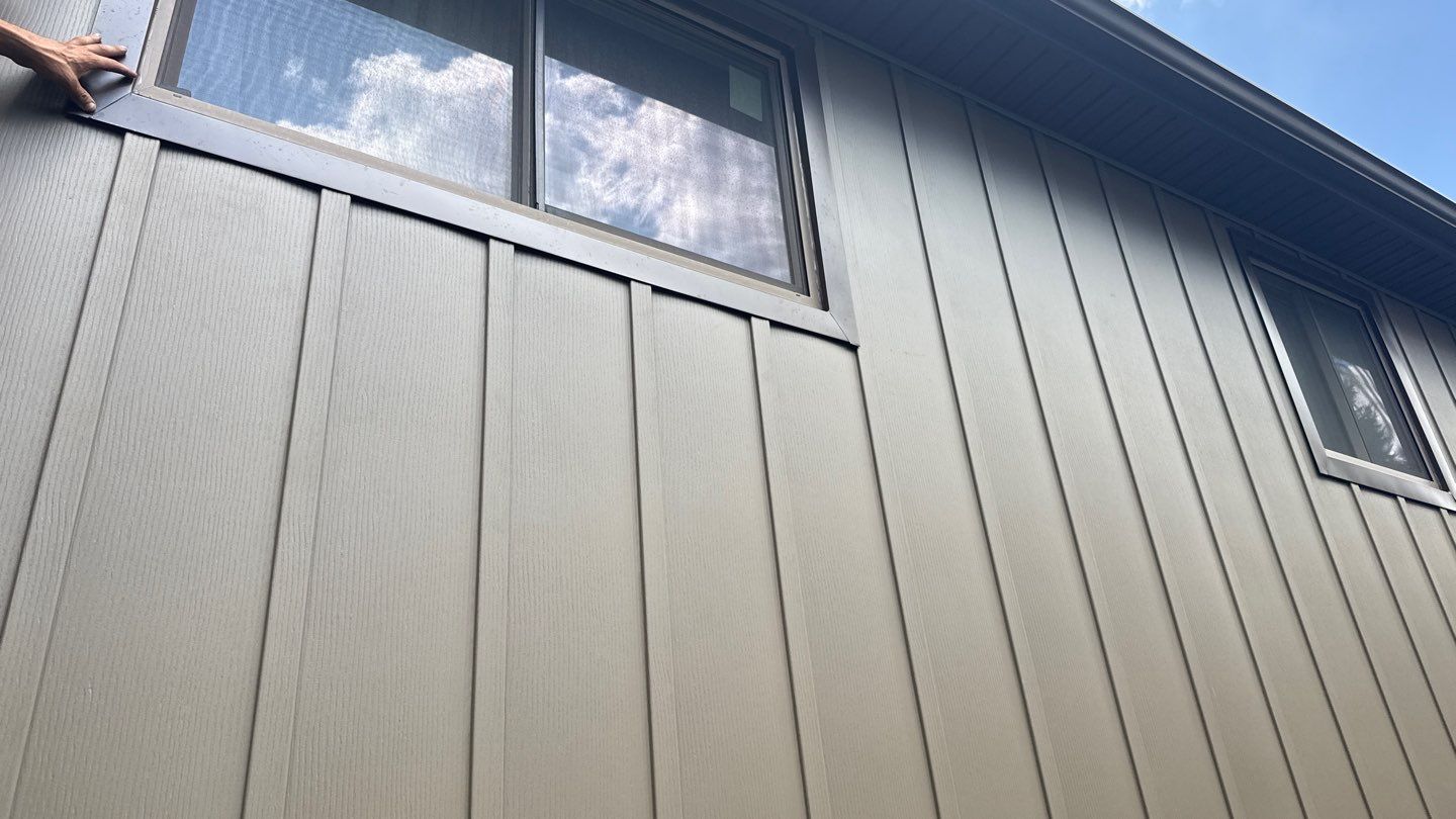 Siding Installation using Ascend 7" Composite Flagship Brown by 180 Contractors