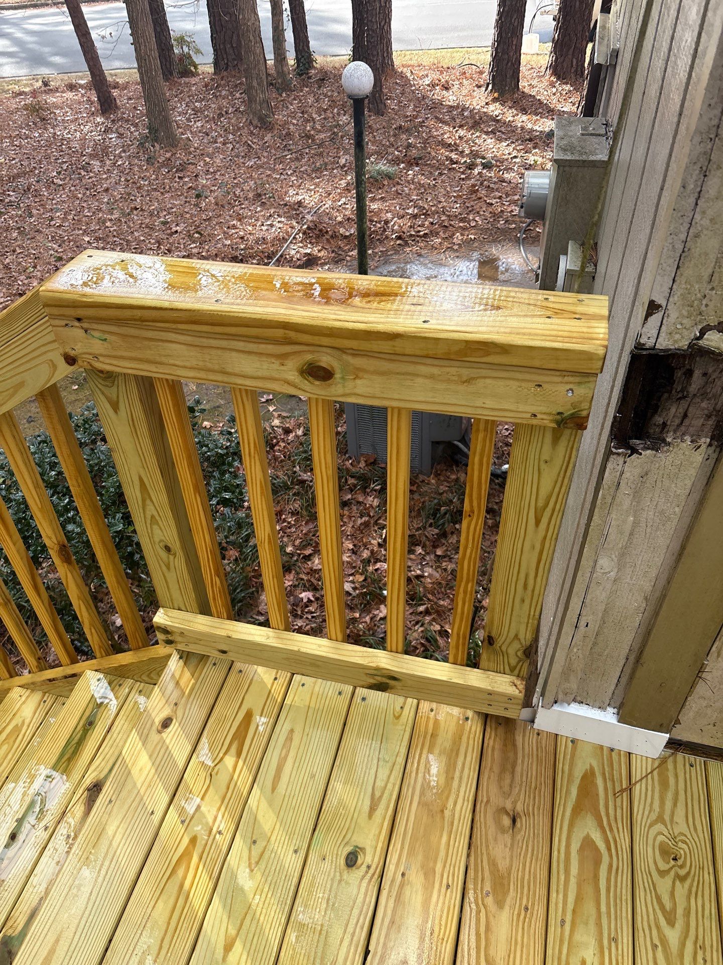 Wood Deck using Wood Sealant by DuraSeal