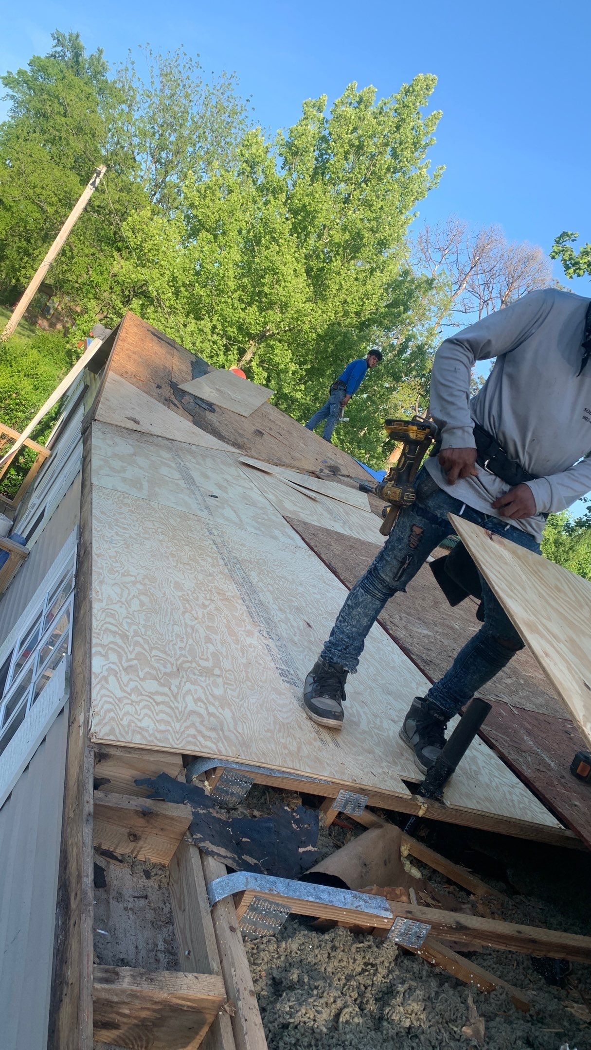 Storm Restoration Reroof: 25 Year 3-Tab Shingle by Hostetler Roofing