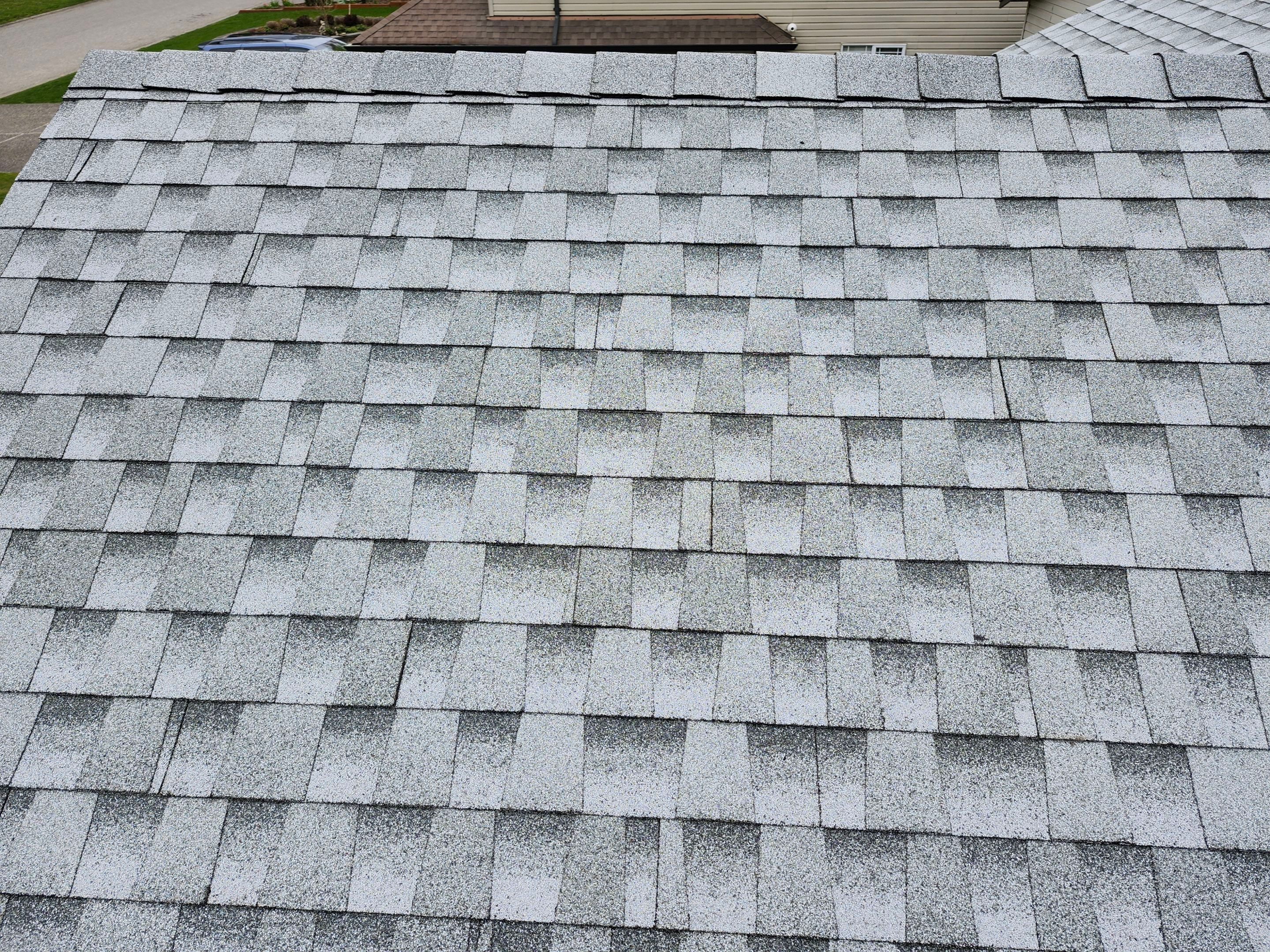 Residential Re-Roof using HDZ Birchwood by Top Notch Roofing Inc