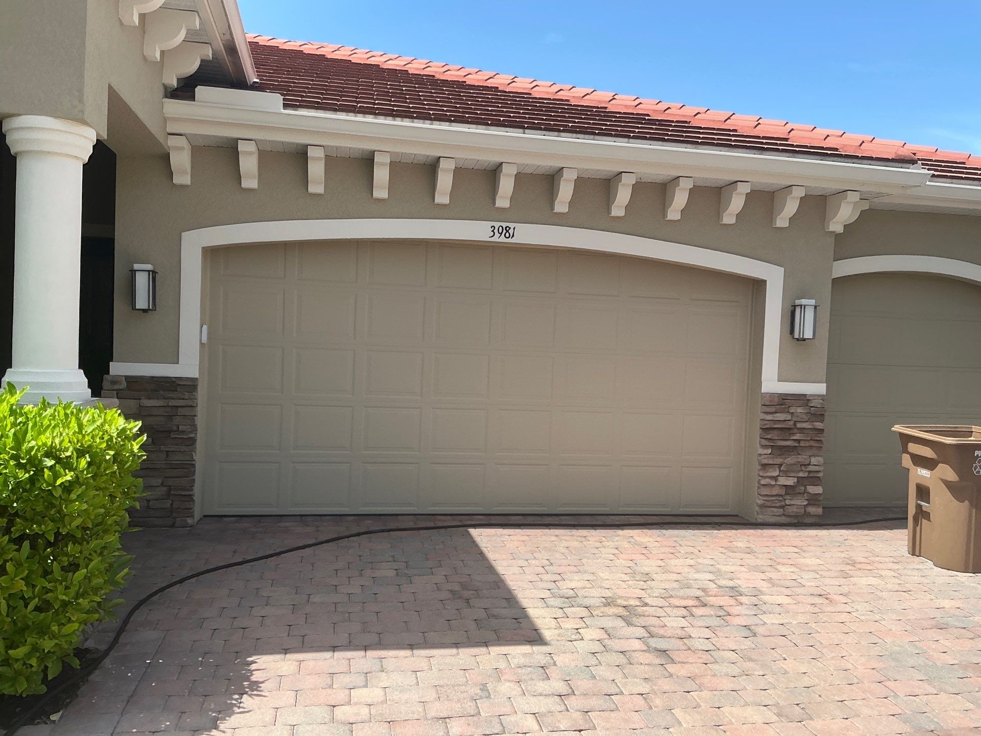 Seamless Gutters in Fort Myers FL by Gutter Professors