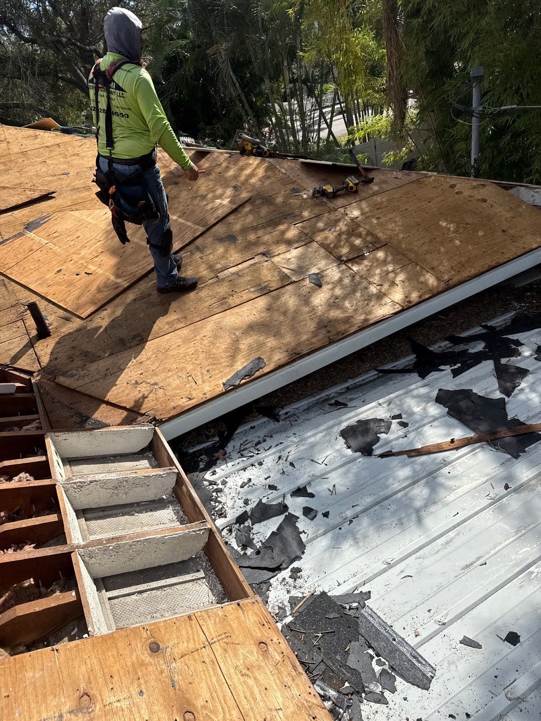 Project in St. Petersburg 33704 by Mitchell Roofing Company LLC 