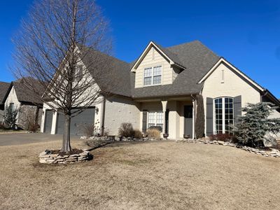 Residential Roof Replacement using Malarkey Vista (Weathered Wood)