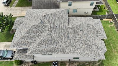 Residential Roofing Installation using IKO Dynasty