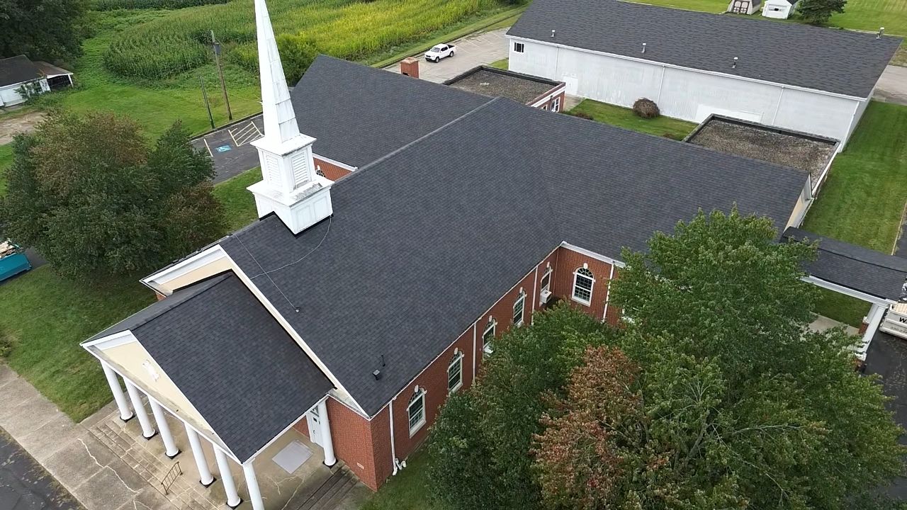 ATLAS PINNACLE COLOR: BLACK PRISTINE by Eagle Eye Roofing