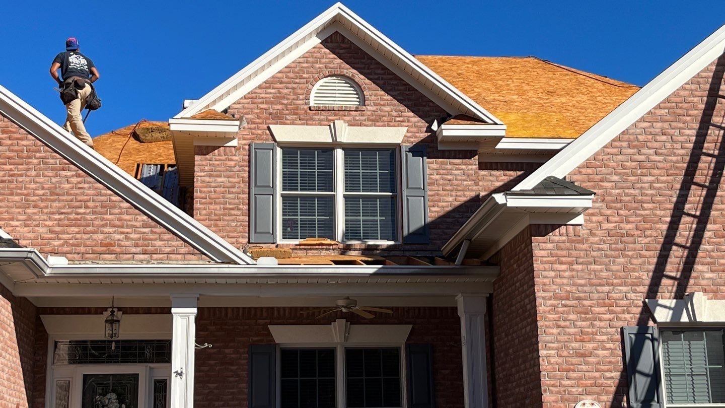 Roof Replacement using Owens Corning Oakridge Architectural Shingles by Midlands Roofing & Exteriors