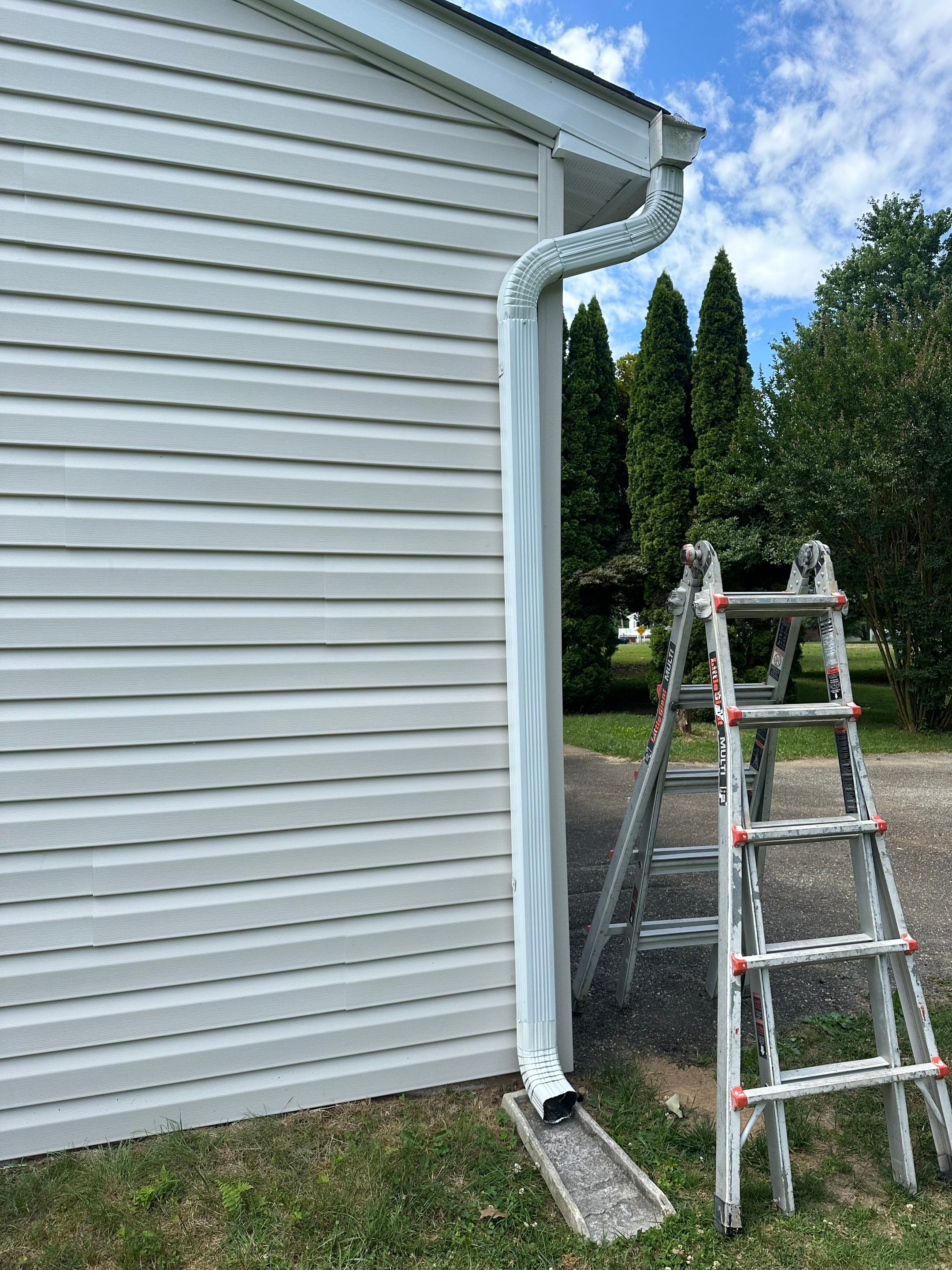 Siding Installation using Vinyl - CertainTeed Main Street by ExteriorPros