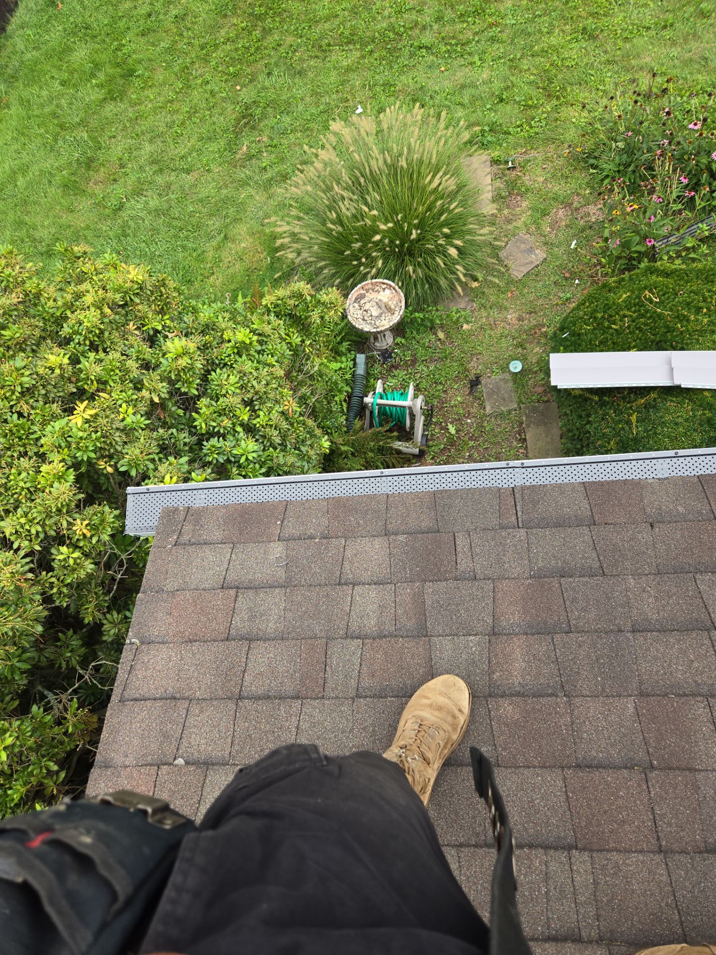 Siding Installation using CertainTeed Monogram Vinyl Siding - D4 - Granite Gray by A Plus Exterior