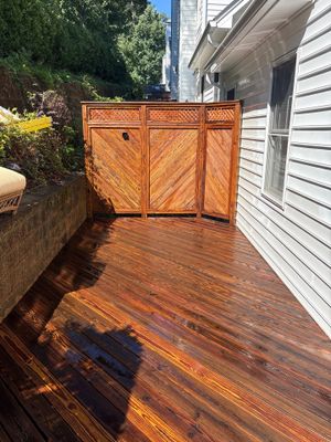 Deck using Wood Sealant