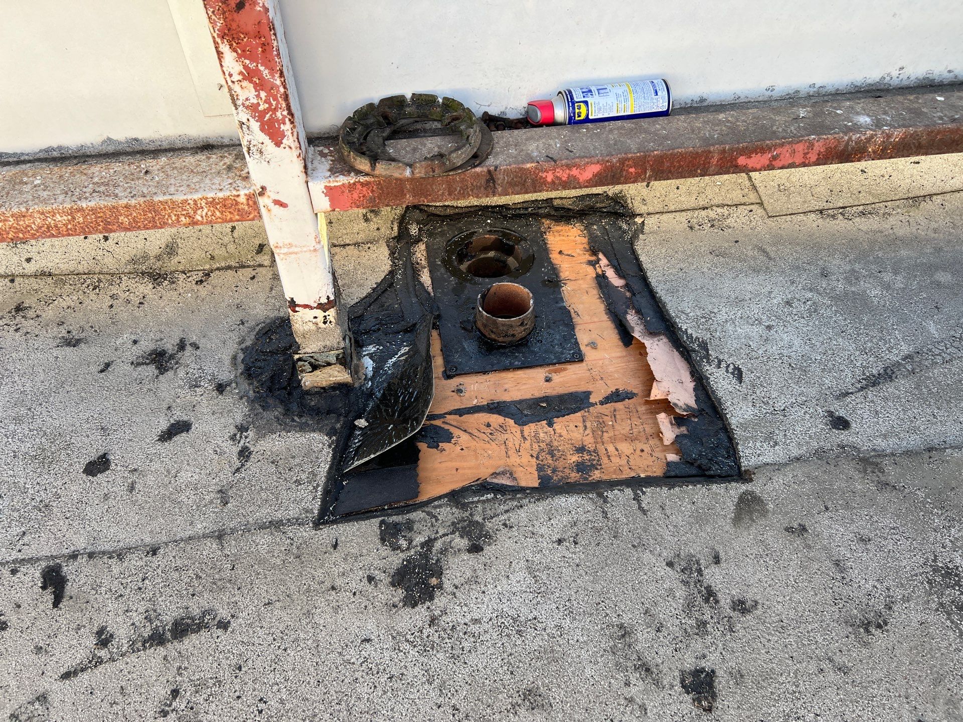 TPO single-ply roofing system using GAF Everguard 60 mil by Straight Edge Roofing Inc