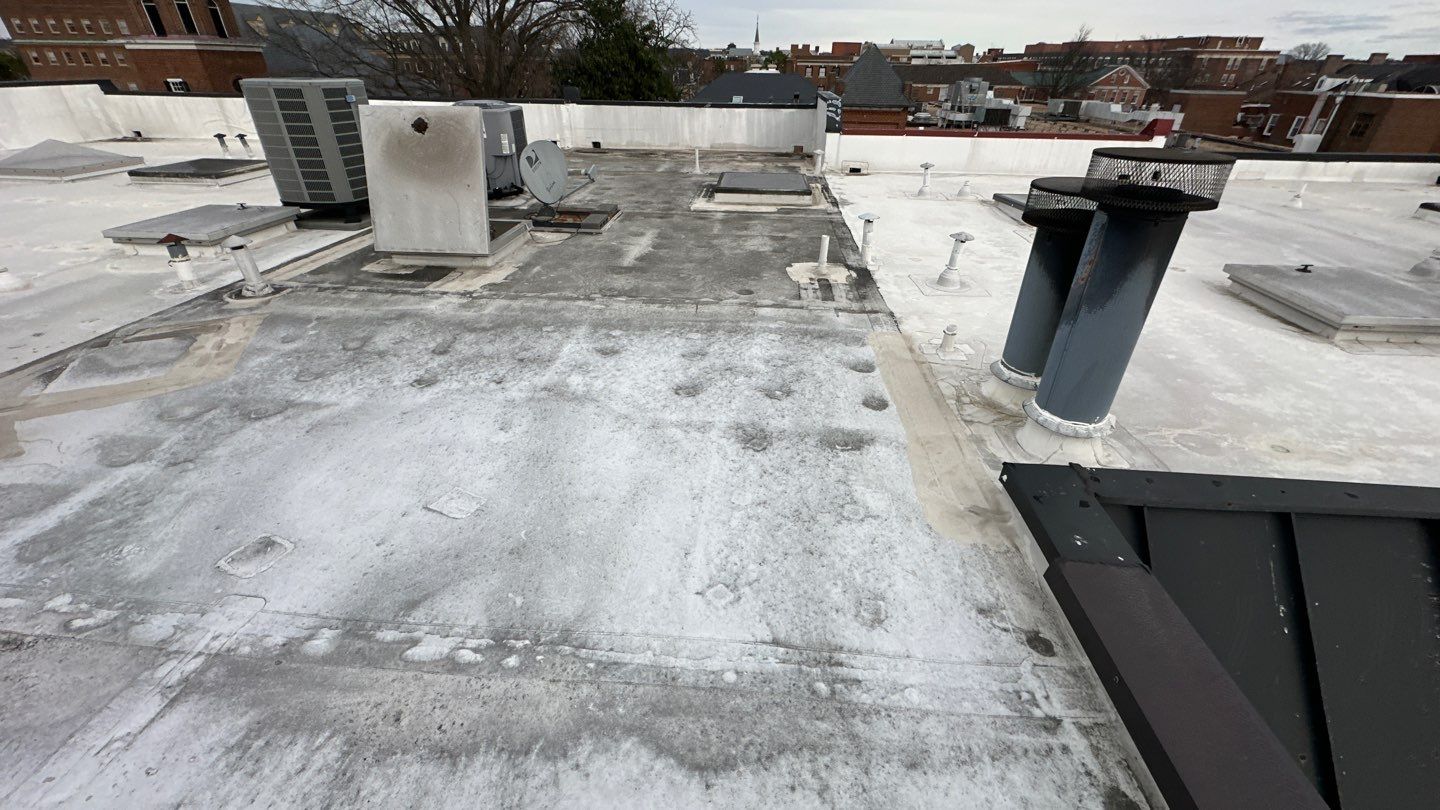 Alexandria: Carlisle Syntec TPO Flat Roof Installation by RM Banning, Inc.