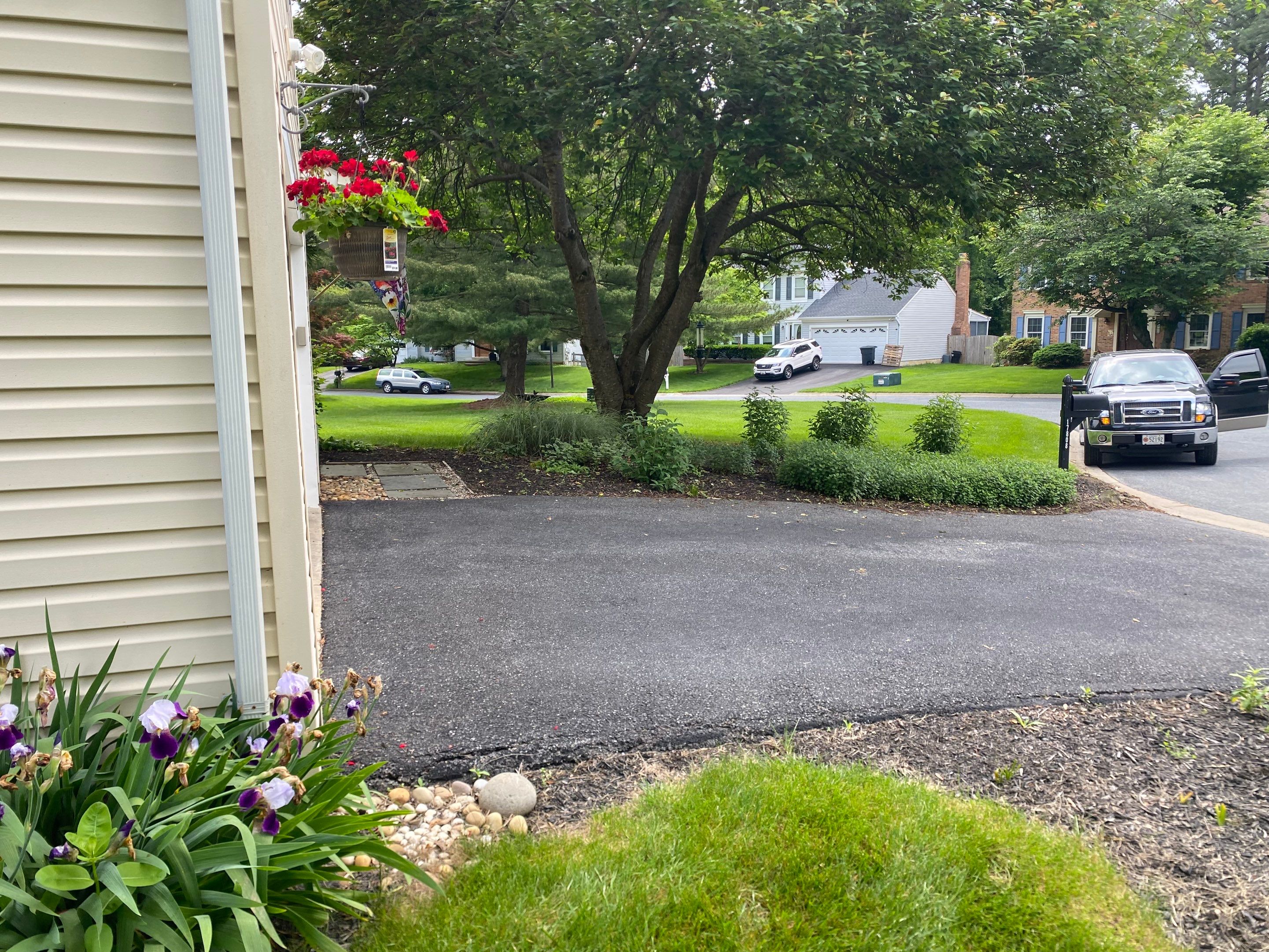 Spring Landscape Cleanup & Mulch by The Smet Companies, LLC