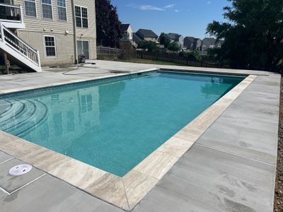 Gunite Pool with an Auto Cover