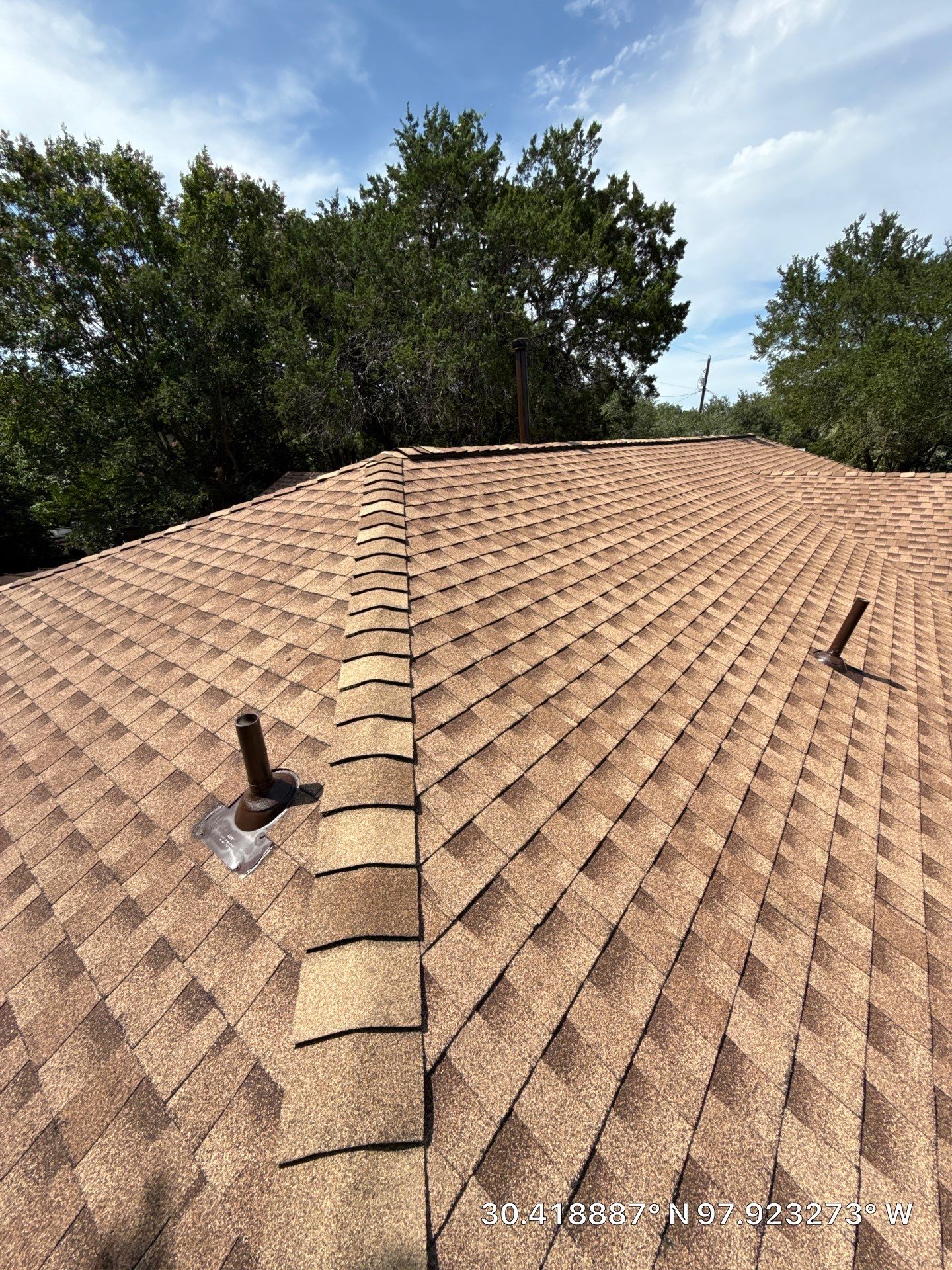 Residential Roof Replacement using GAF - HDZ - Shakewood by Action Exteriors Austin