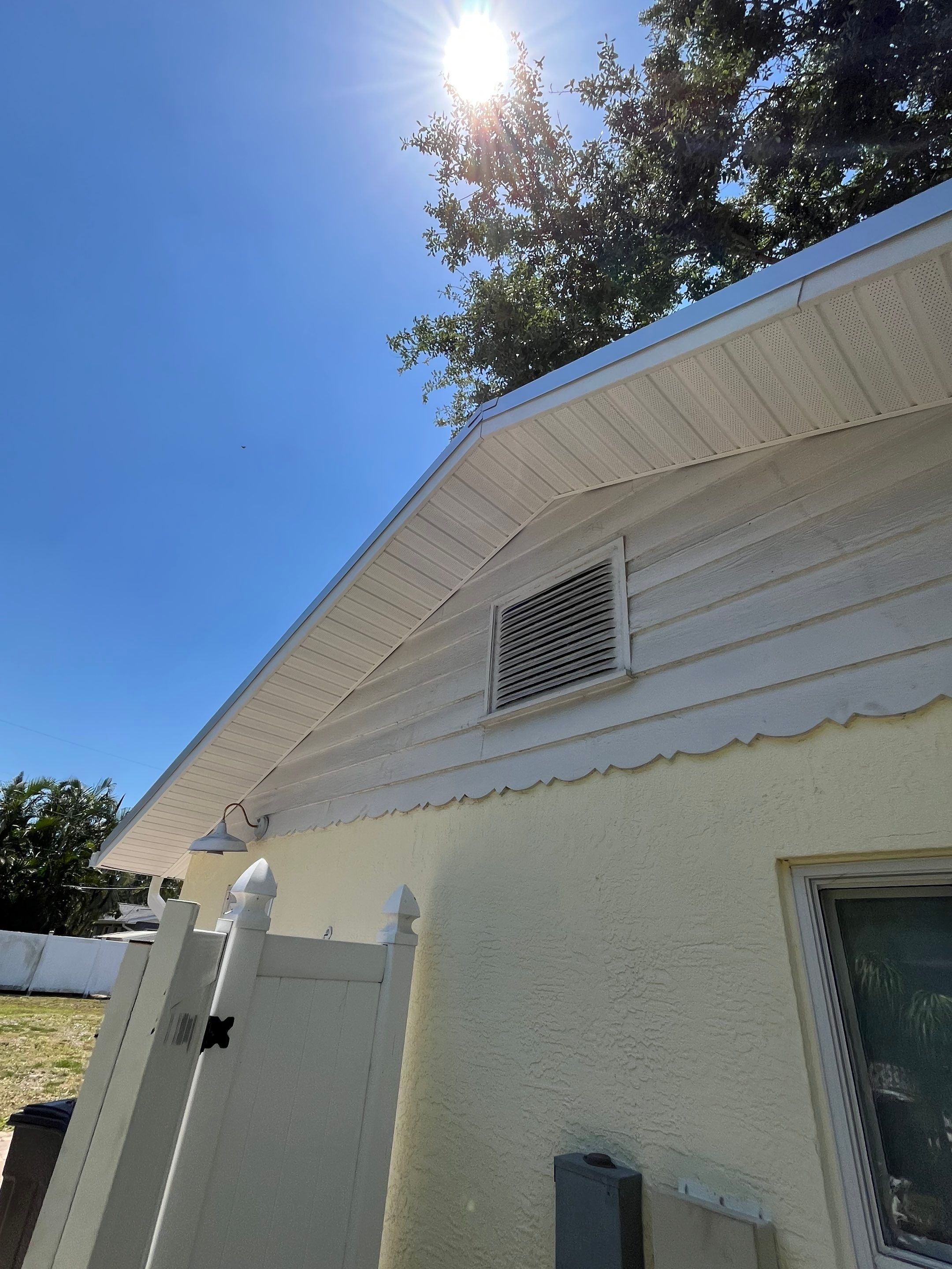 Soffit and Fascia Installation in Sarasota FL by Gutter Professors