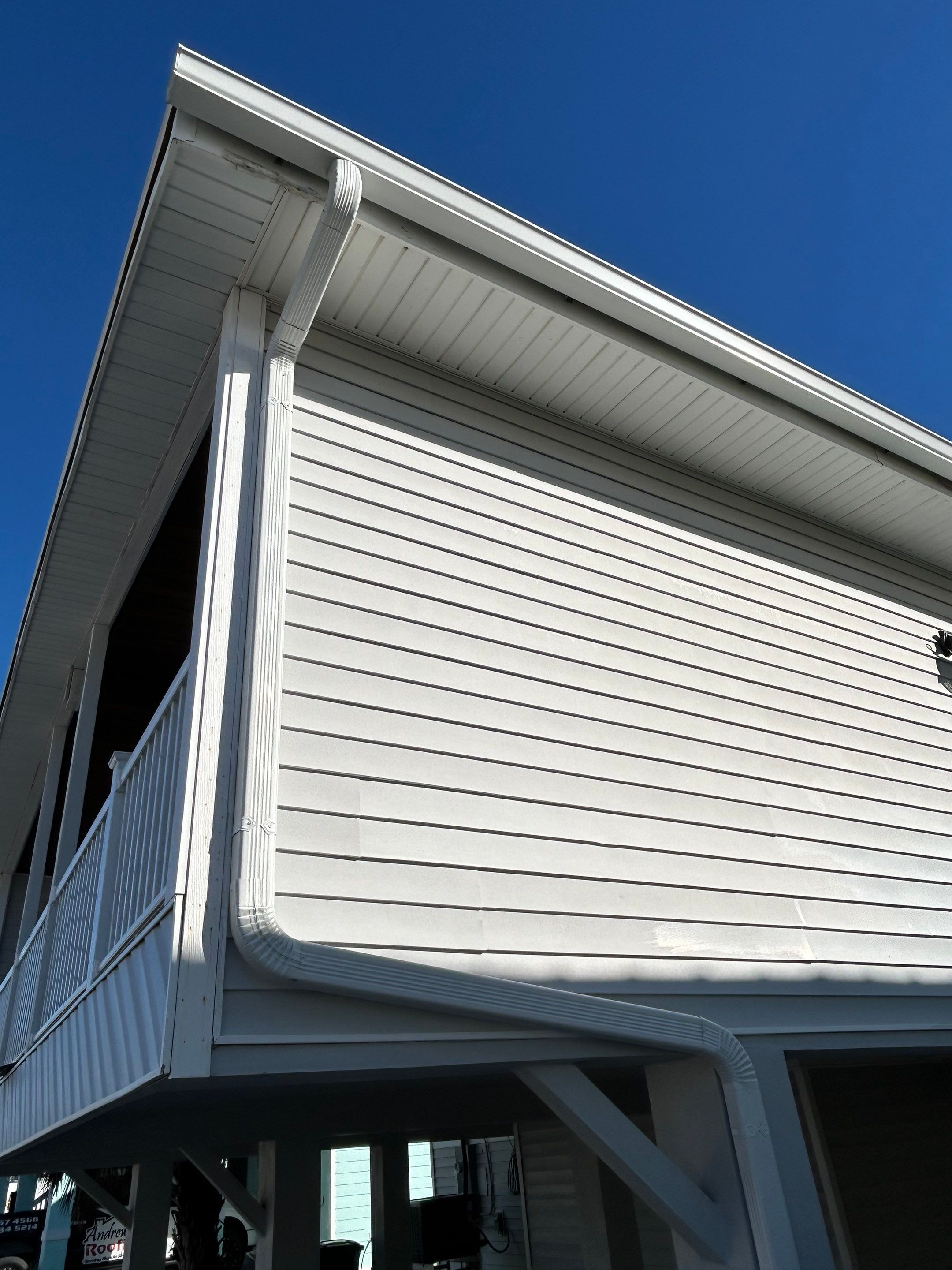 7-Inch Seamless Gutters in Fort Myers Beach FL by Gutter Professors