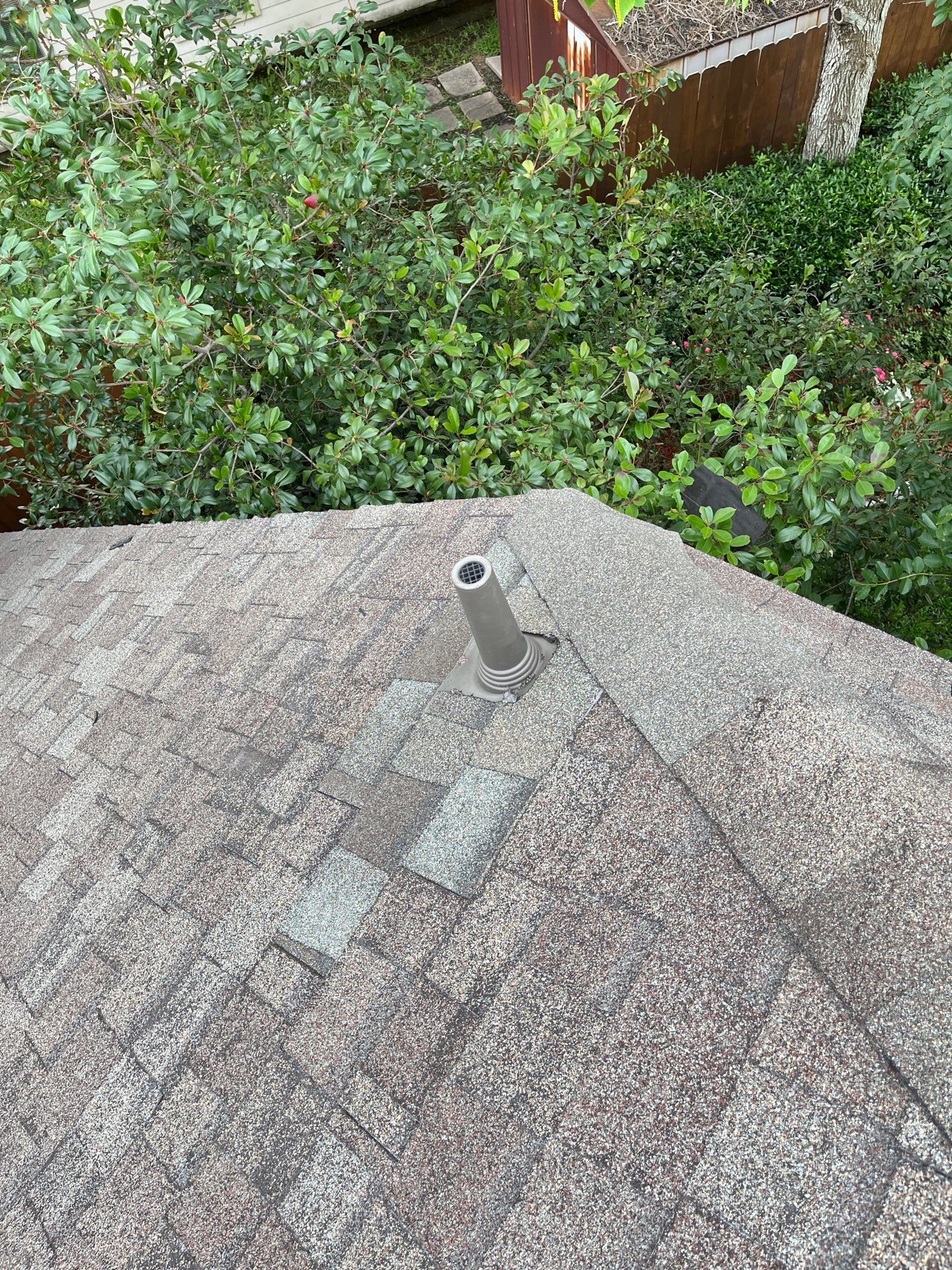 Hail Damage using Owen's Corning Duration (Lifetime) Shingles by Roof Repair Company