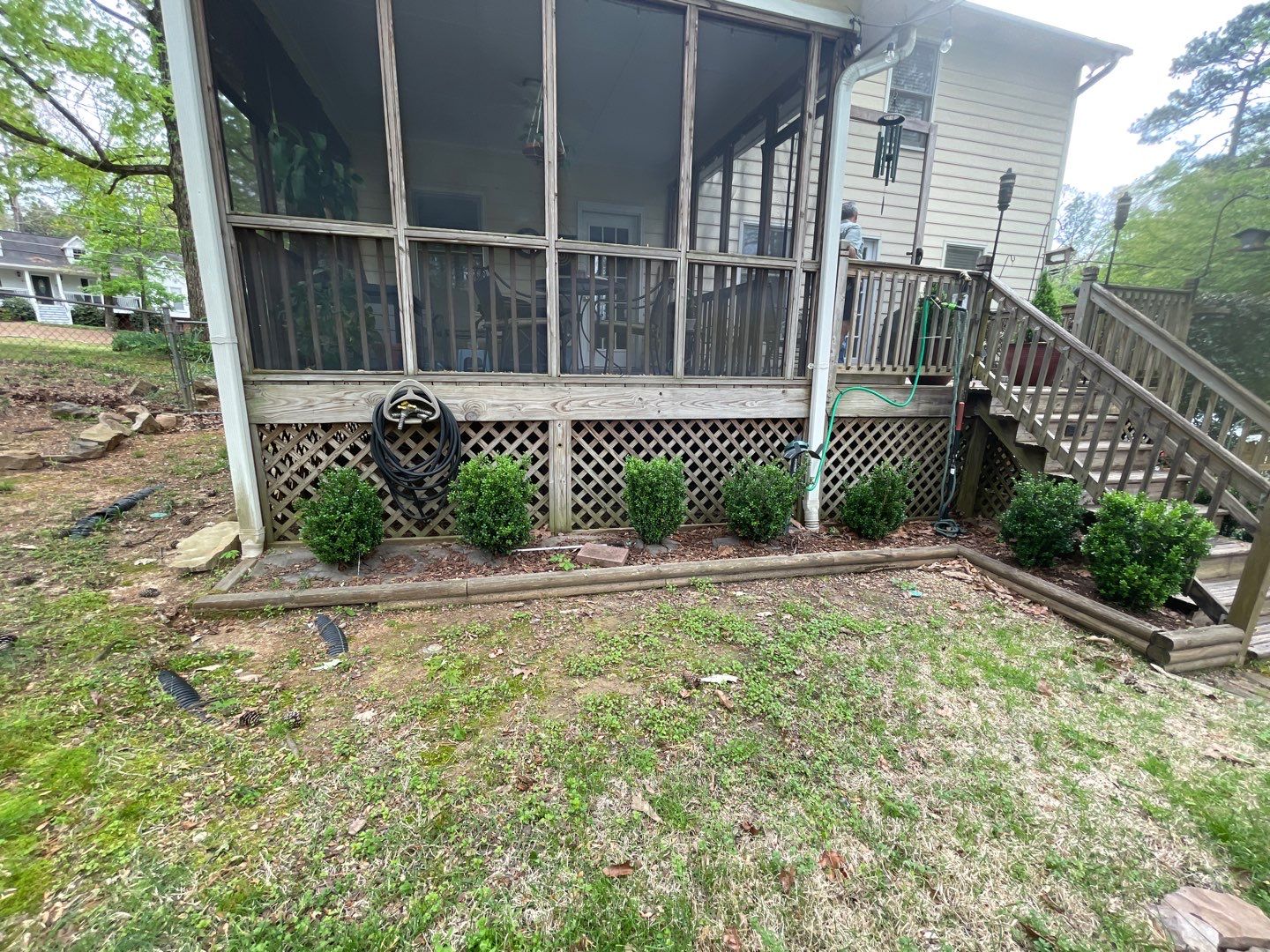 Oak Leaf Circle - Deck Installation  by Pillar and Pine