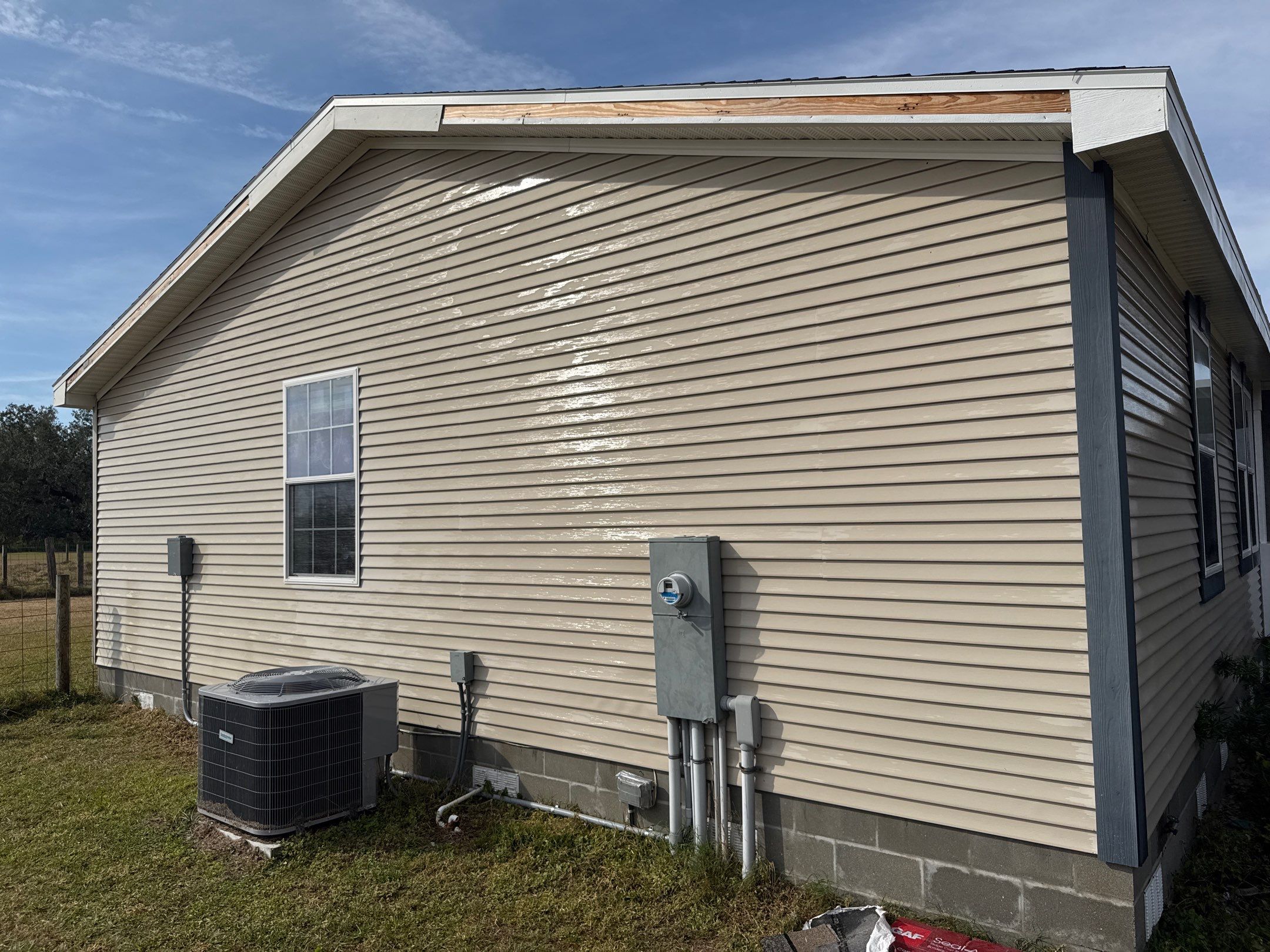 House Wash & Porch Cleaning in Homestead Property, Parrish, FL | Sunshine AquaWash by Sunshine AquaWash