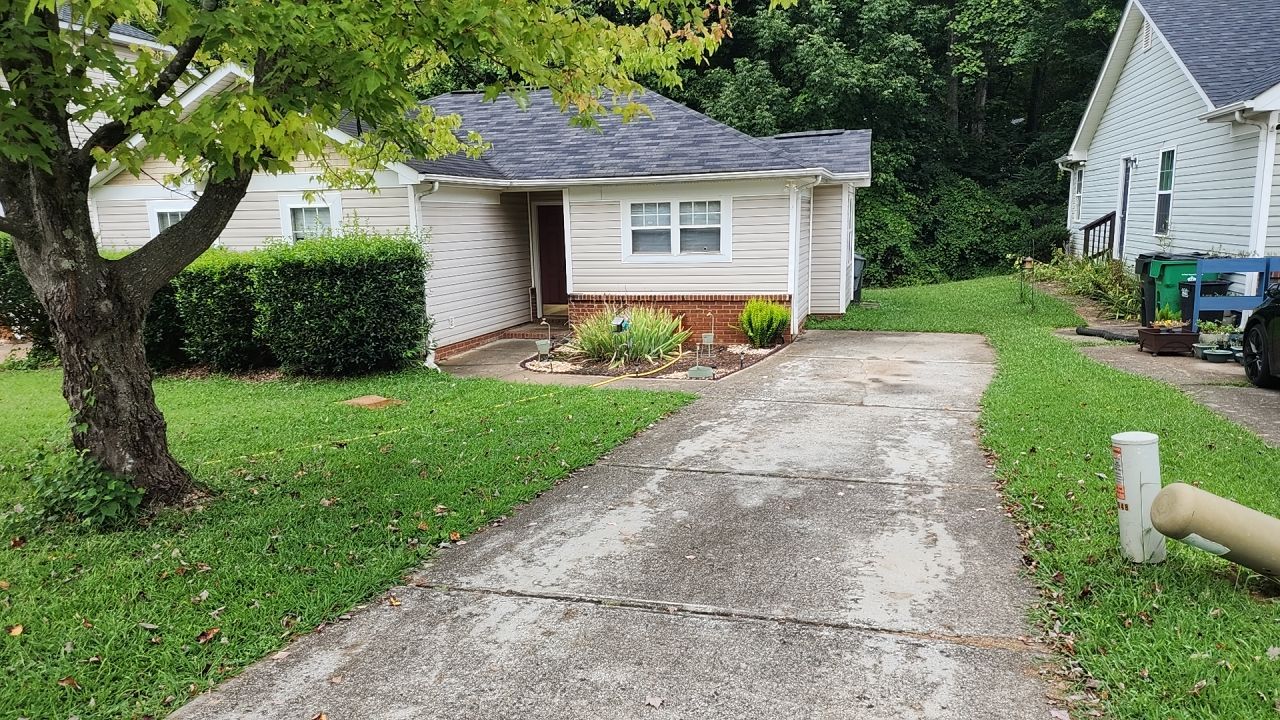 House Wash using cleaner by Power Wash Masters LLC