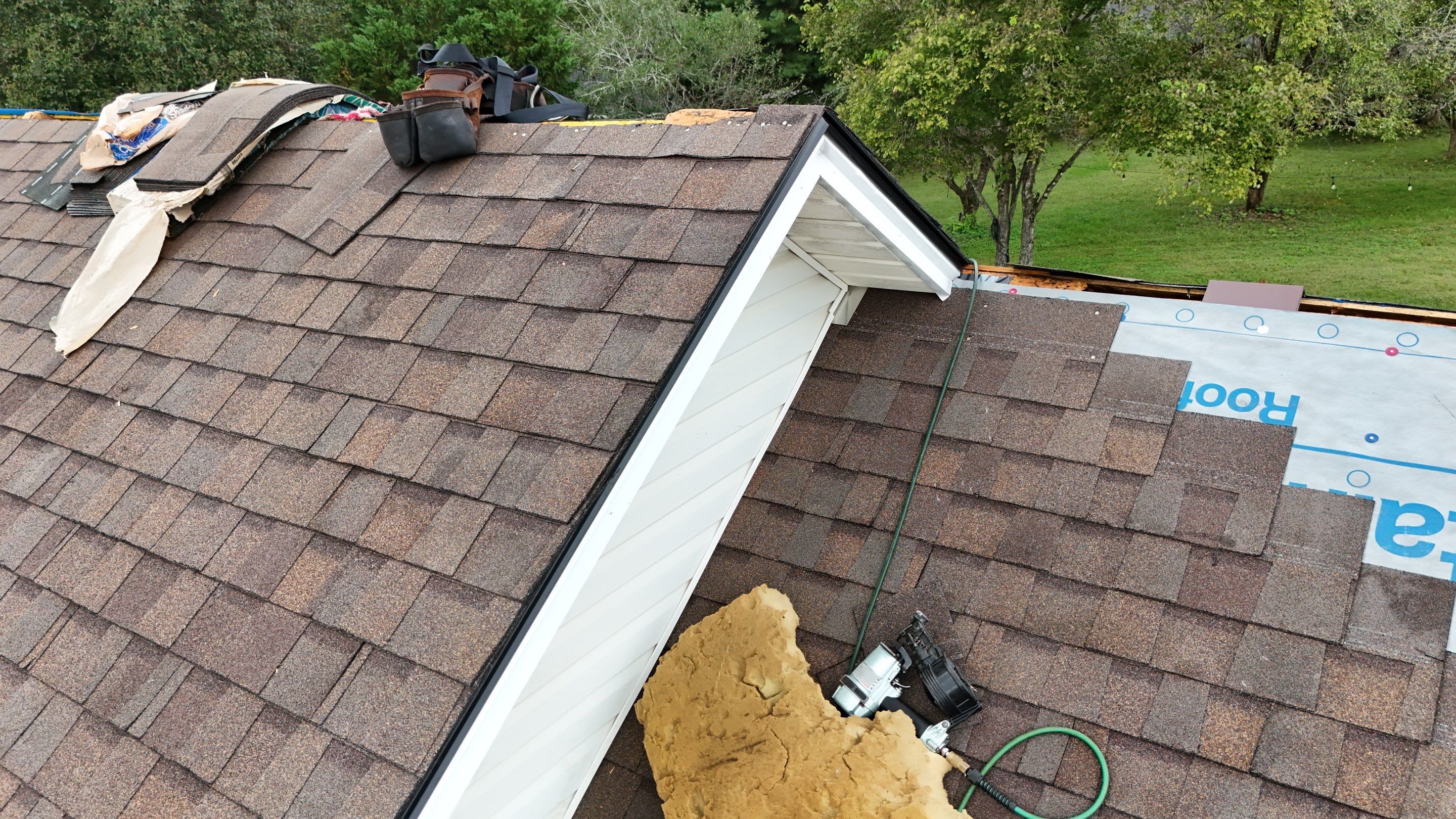 Heather Blend Re-Roof by Royal House LLC