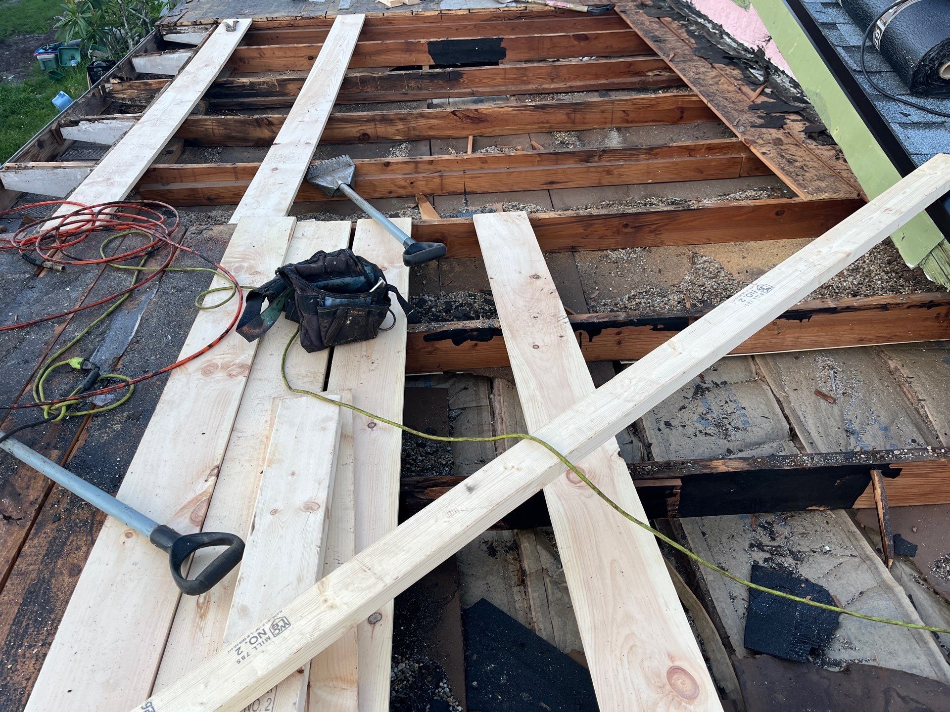 Project in St. Petersburg 33711 by Mitchell Roofing Company LLC 