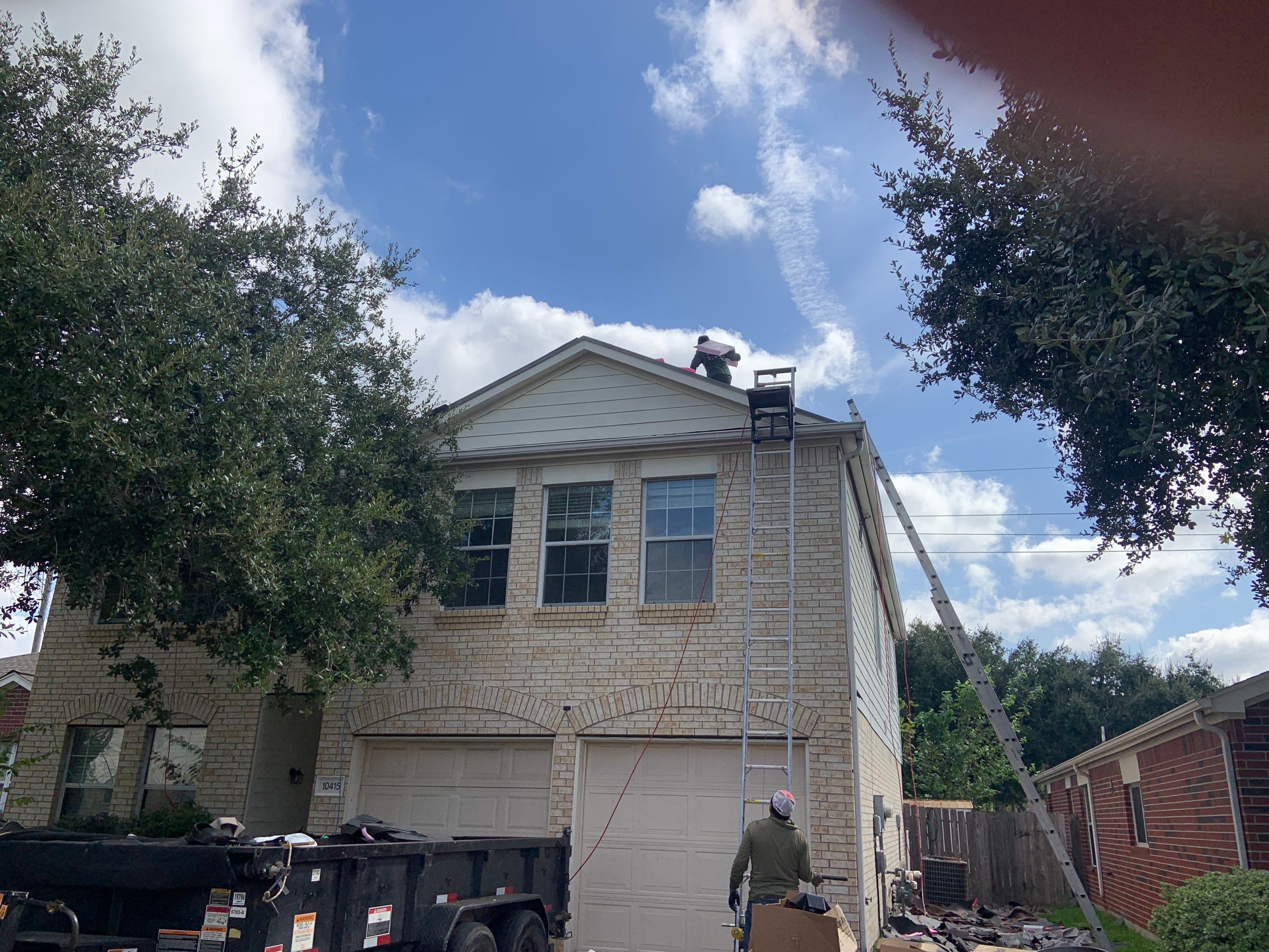 Residential Roofing Installation using Owen's Corning Duration (Lifetime) Shingles by Roof Repair Company