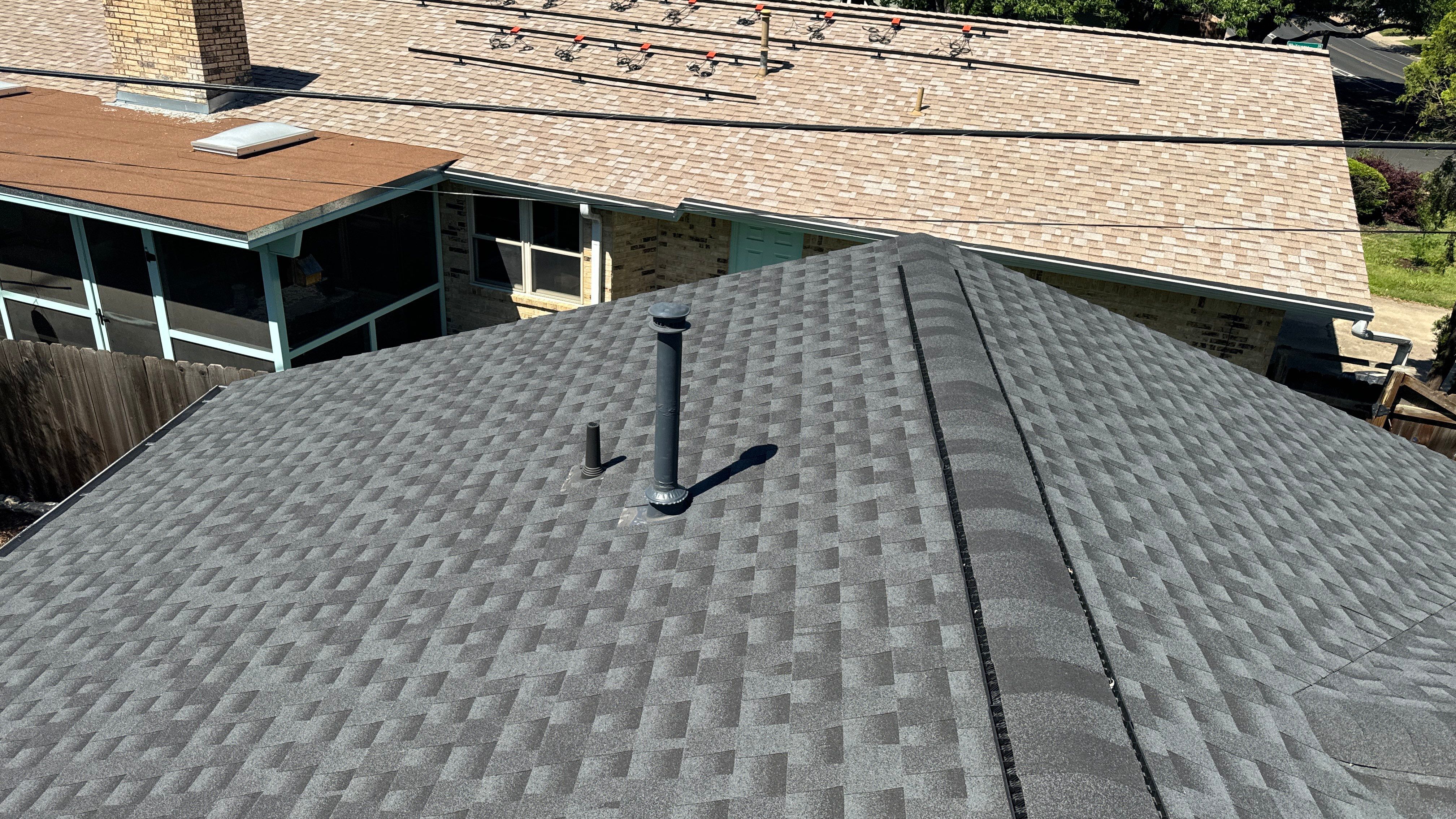 GAF HDZ - Charcoal by Elite Roofing LLC