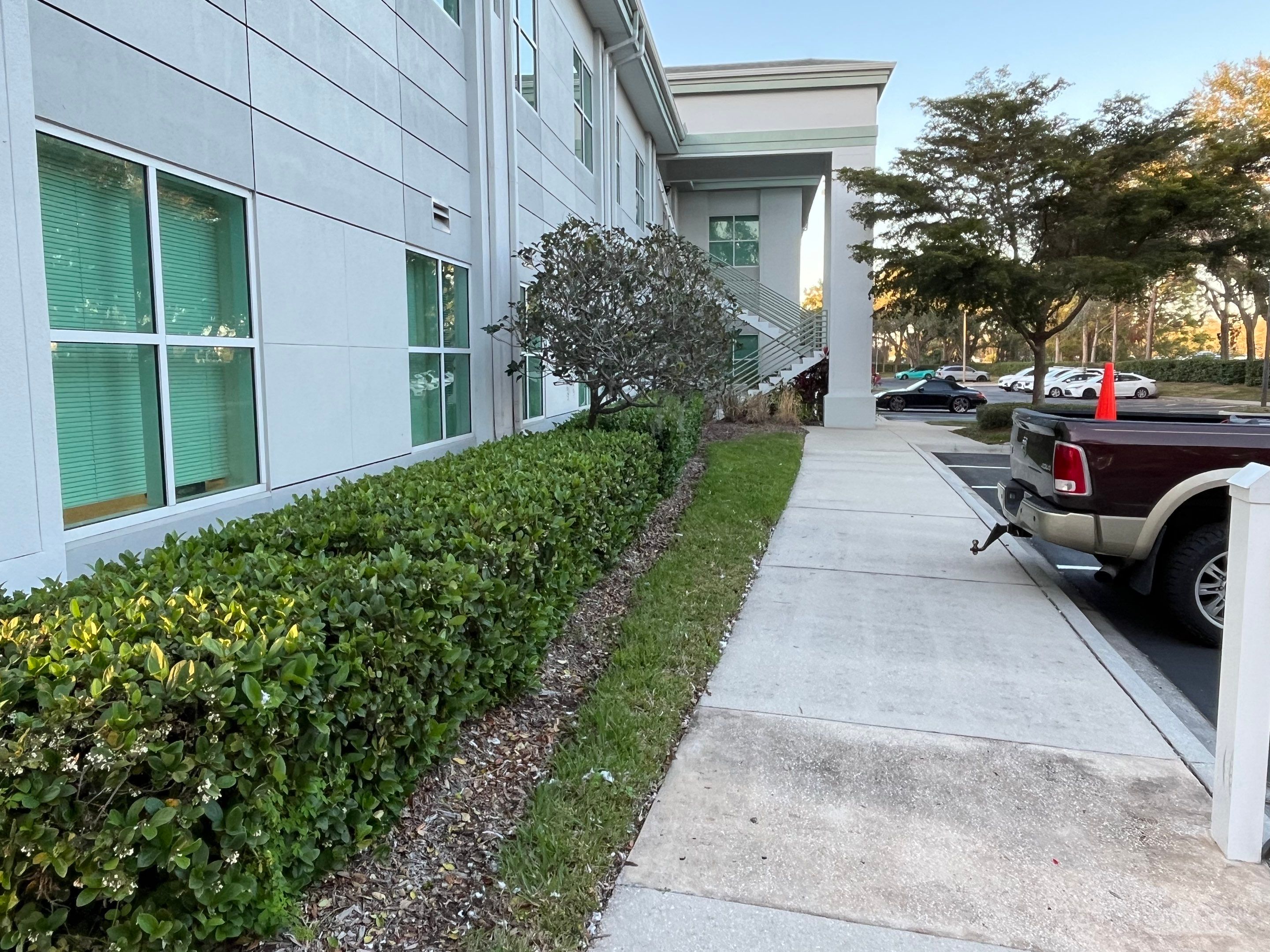 6-Inch White Seamless Gutters in Sarasota FL by Gutter Professors