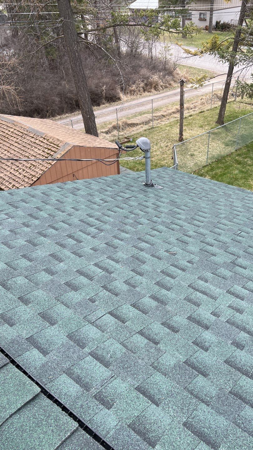 GAF Timberline HDZ - Hunter Green by Montana Roofing Solutions