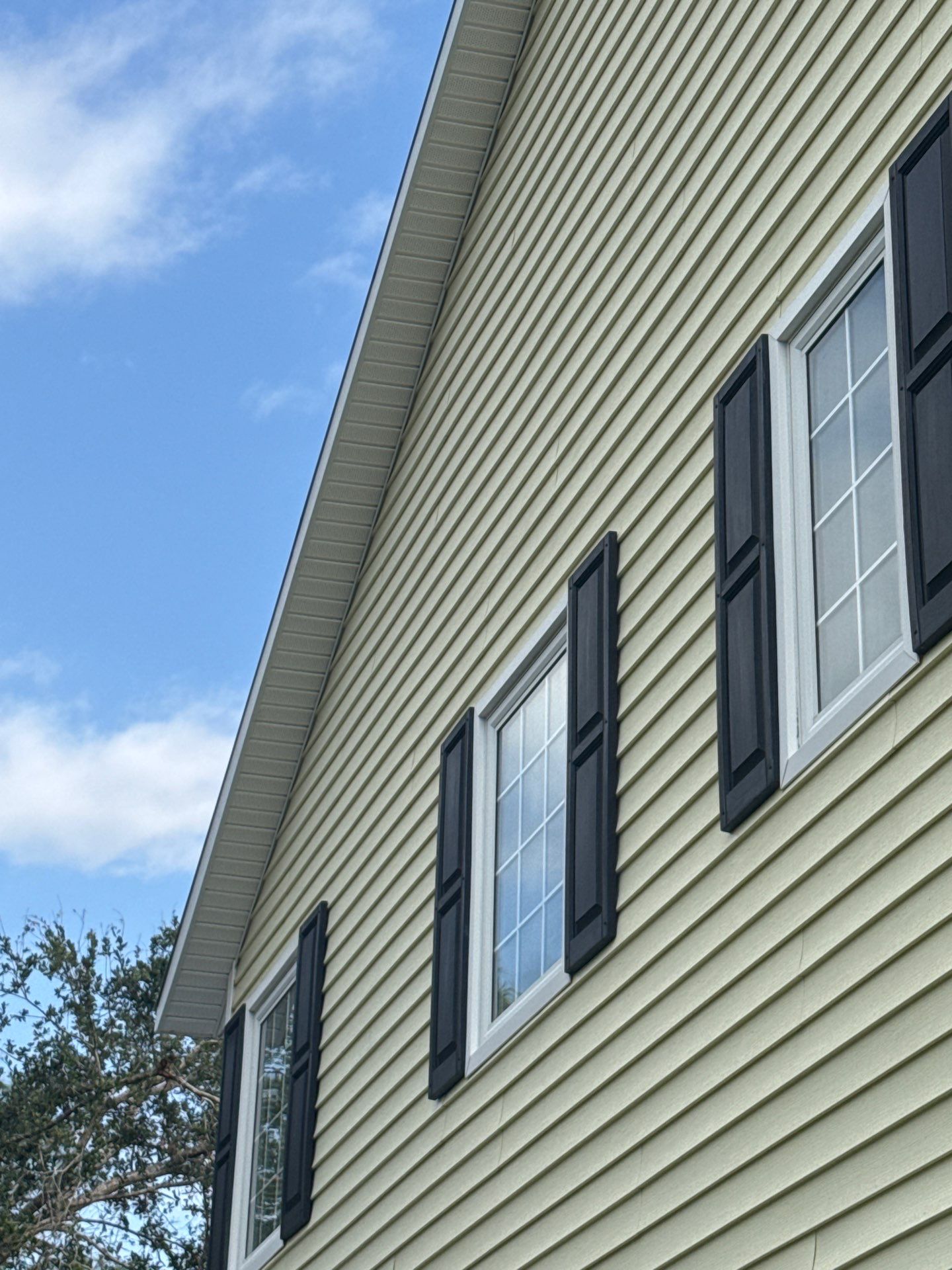 Soffit, Fascia, and Gutter Upgrade in Sarasota FL by Gutter Professors