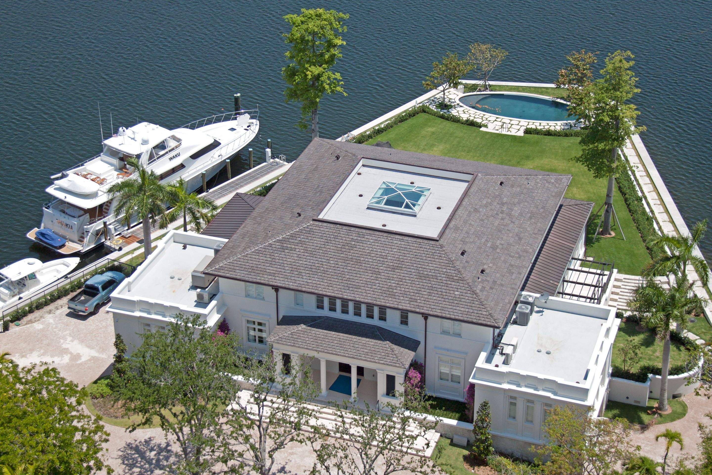 Boral - Saxony 900 by Istueta Roofing