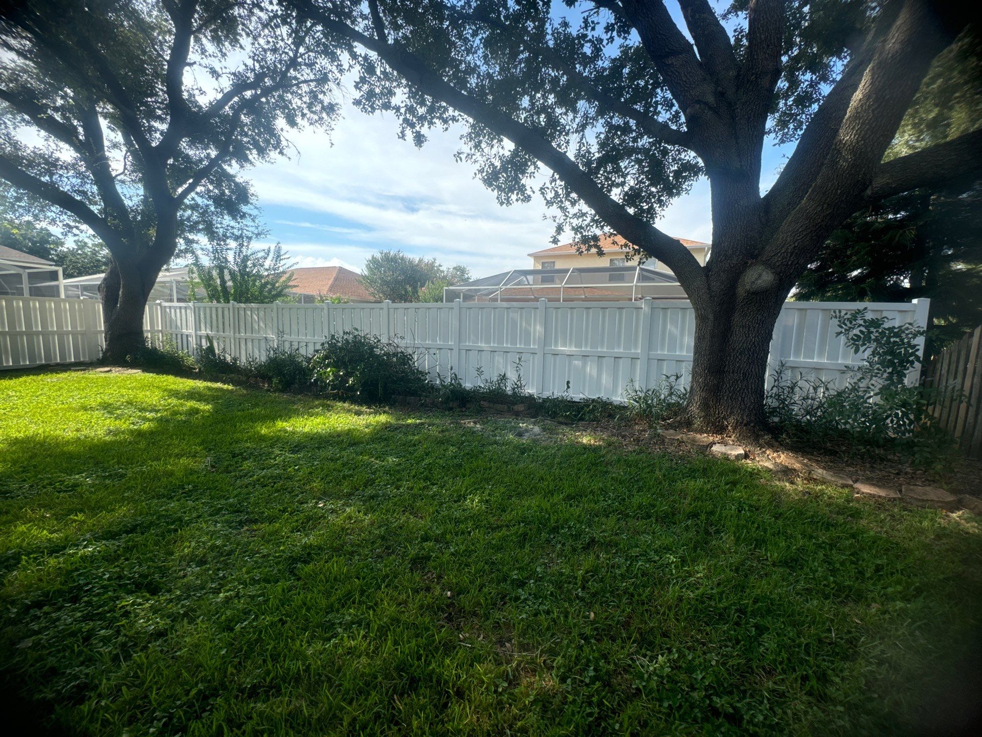 Vinyl Fence Installation using 6Ft Shadowbox White Vinyl Fence by Asap fence and gates, LLC