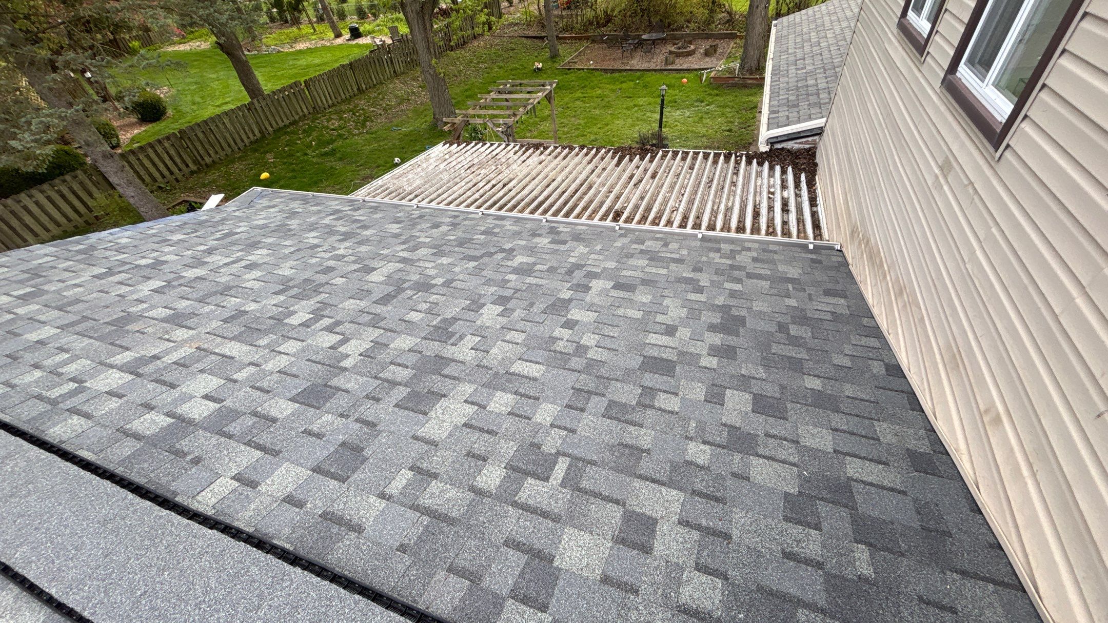 Roof Replacement using Owens Corning Tru Definitions by 180 Contractors