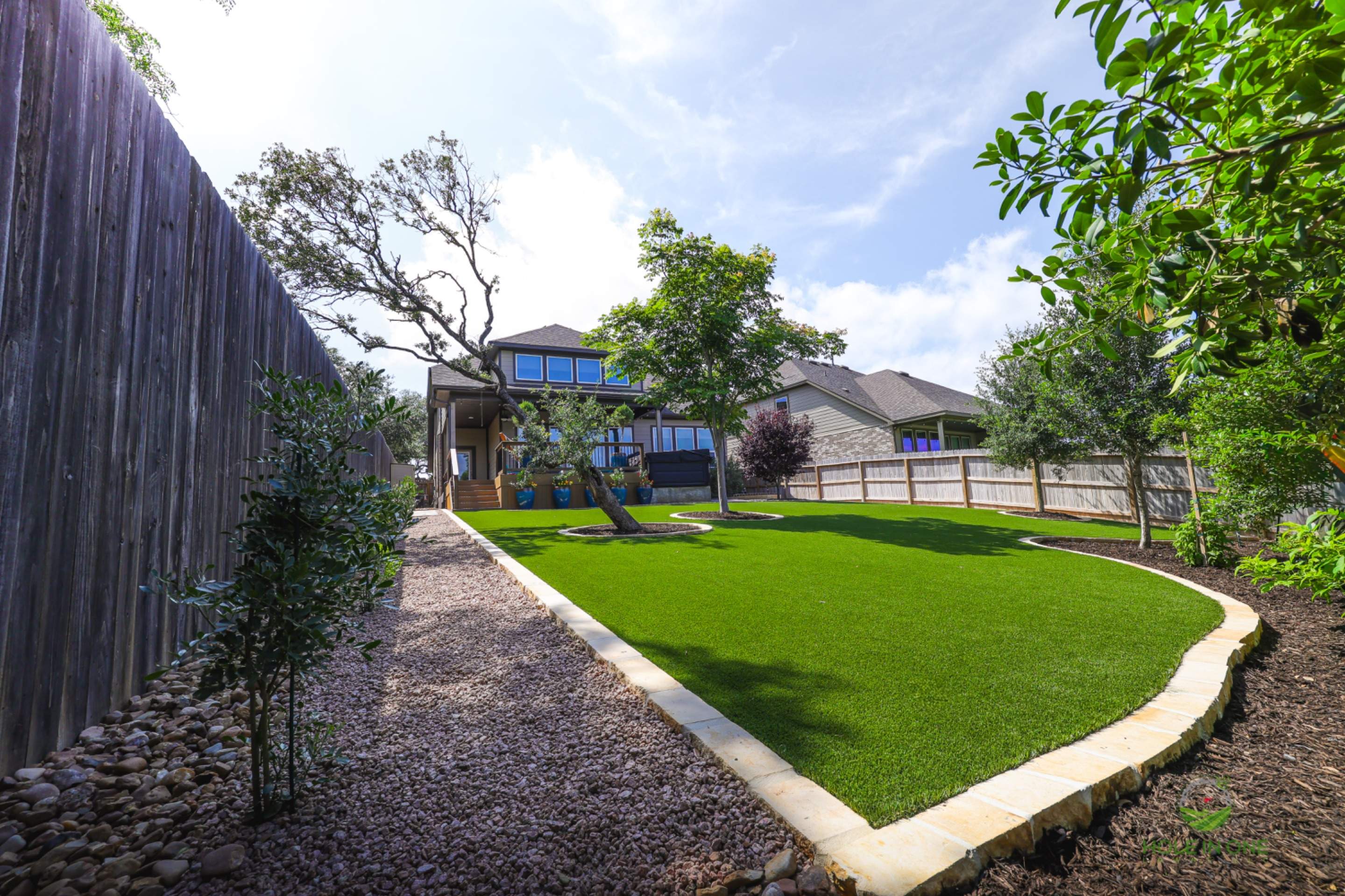 Mustang Oaks, San Antonio TX by Hole In One Lawns, LLC
