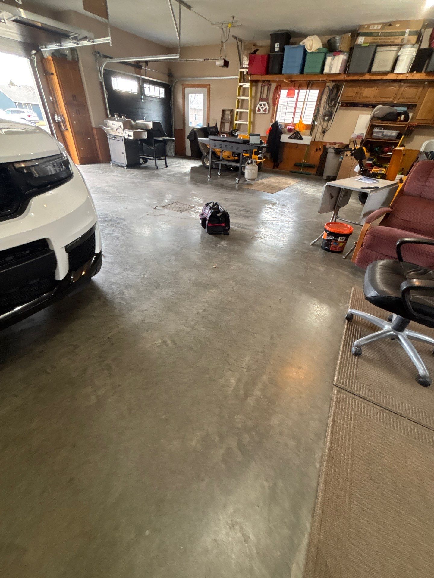 Multi-Fleck Epoxy Garage Floor Coating in Dell Rapids by Select Painting, Coatings & Garage Cabinets