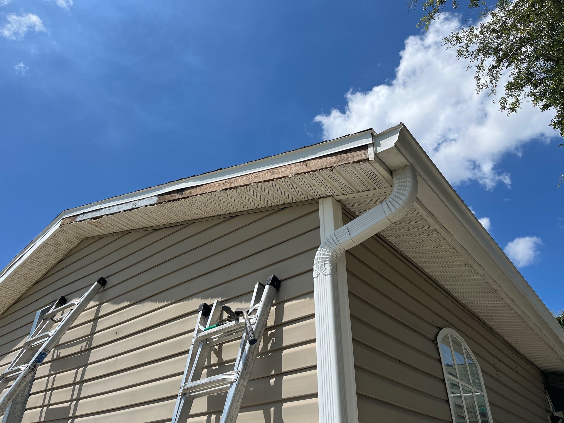 Replace gutter using Leaf Guard in Cape Coral FL by Gutter Professors