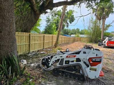 Custom Wood Privacy Fence and Gate Installation in Punta Gorda