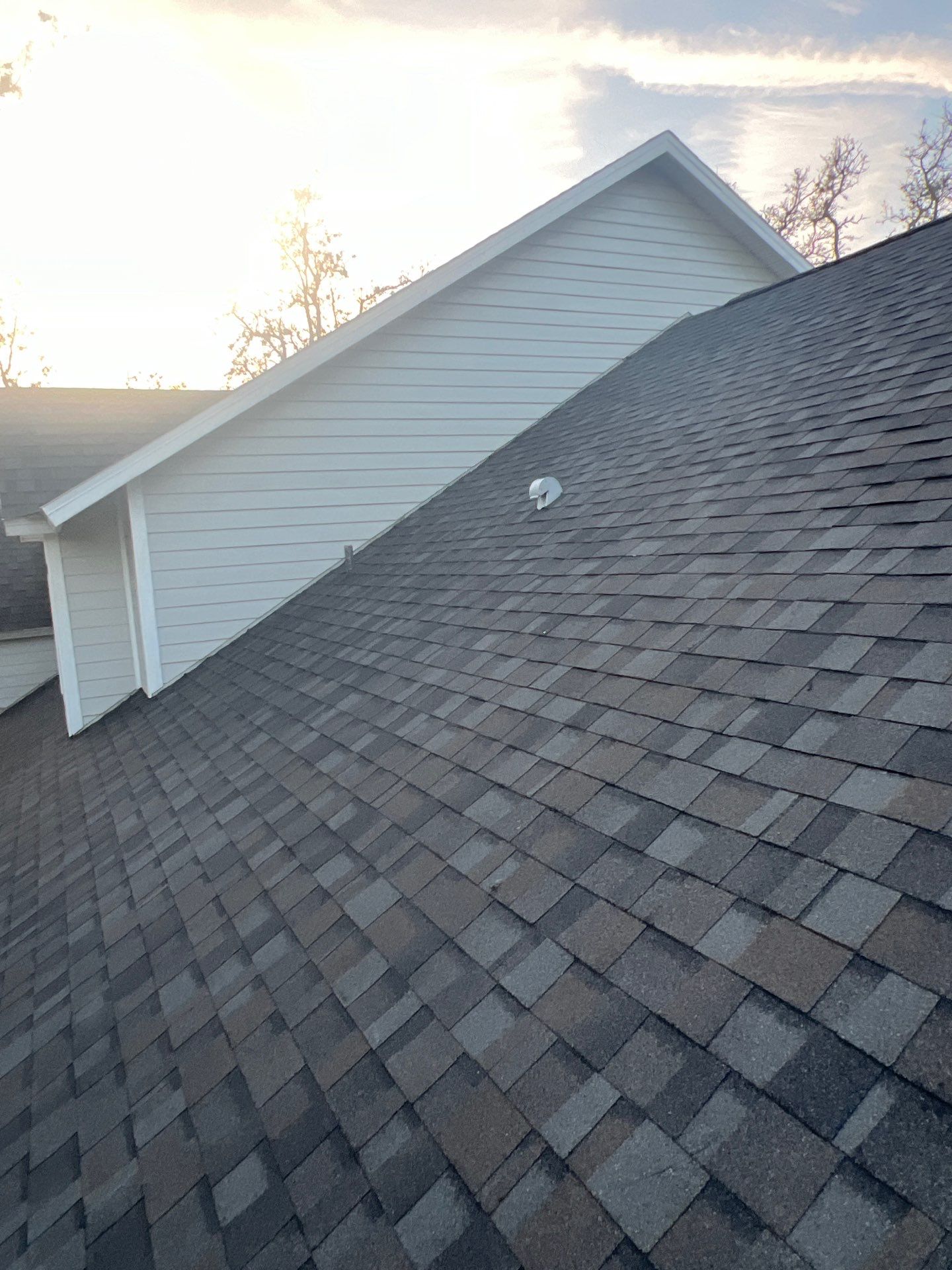 Project in Largo 33774 by Mitchell Roofing Company LLC 