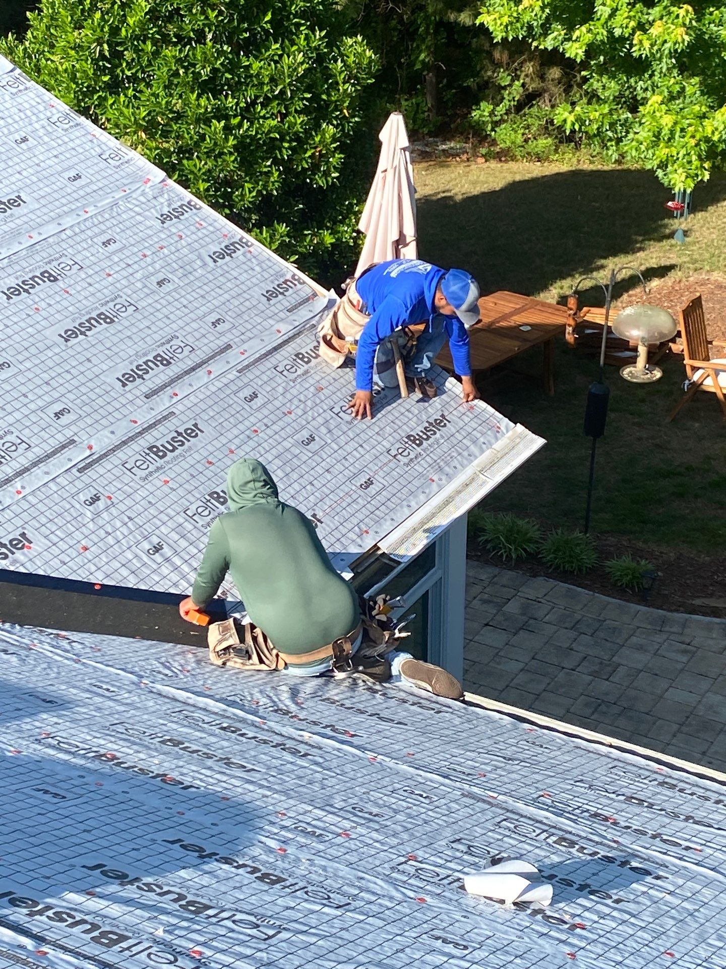 GAF Timberline HDZ Weathered Wood - 5” white gutters by Pro Performance Roofing