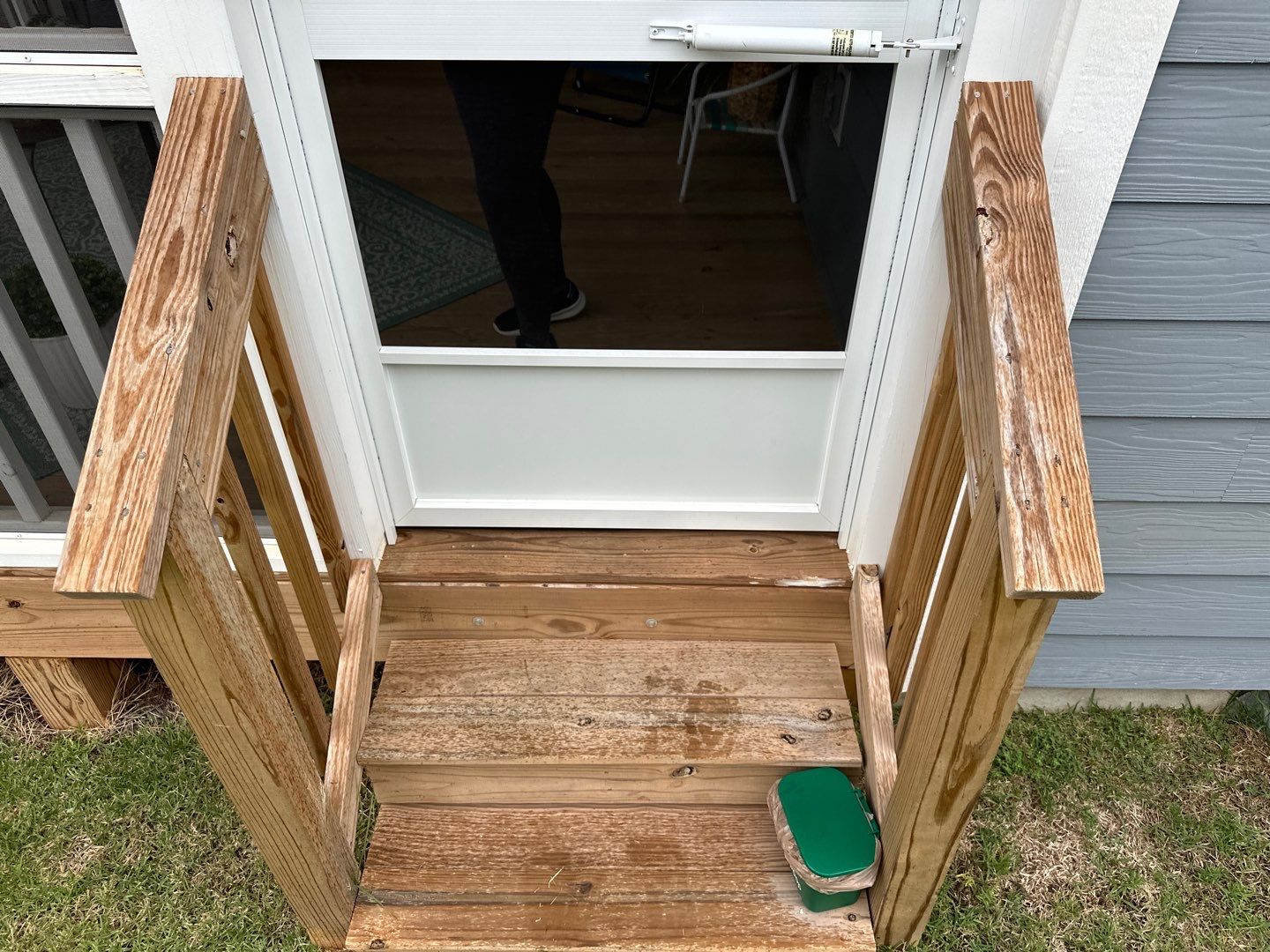 Deck using Wood Sealant and Stain by DuraSeal