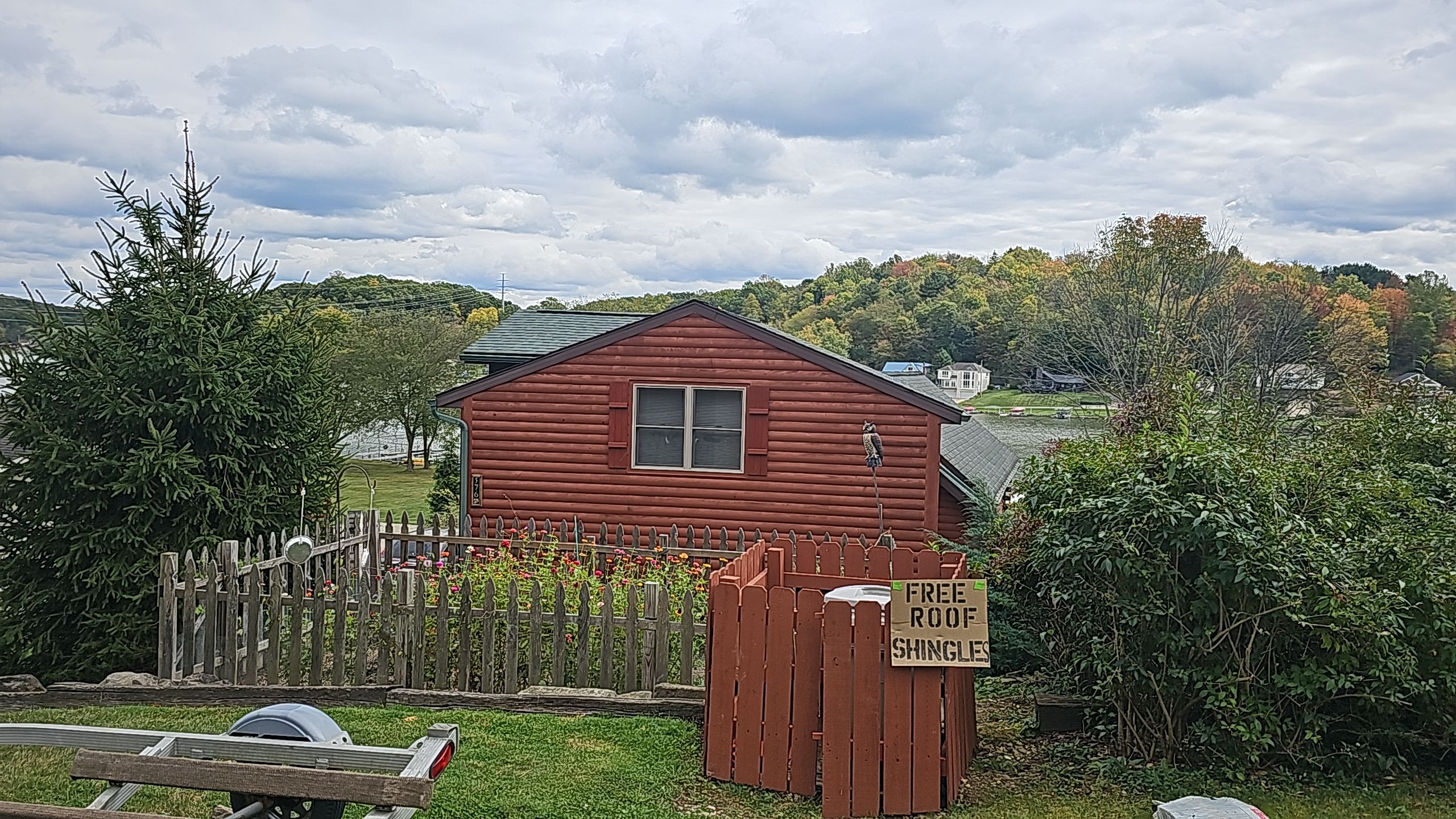 Alpha Rib, Color: Ivy Green by Eagle Eye Roofing